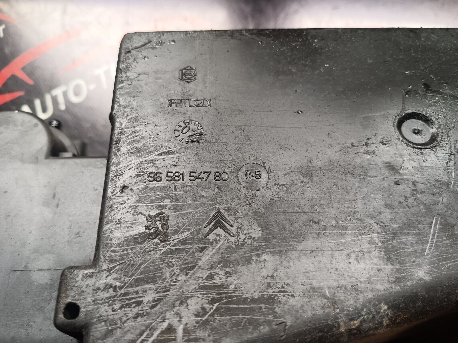 RESERVOIR ADDITIF FAP  CITROEN C4 PICASSO REFERENCE: 9658154780