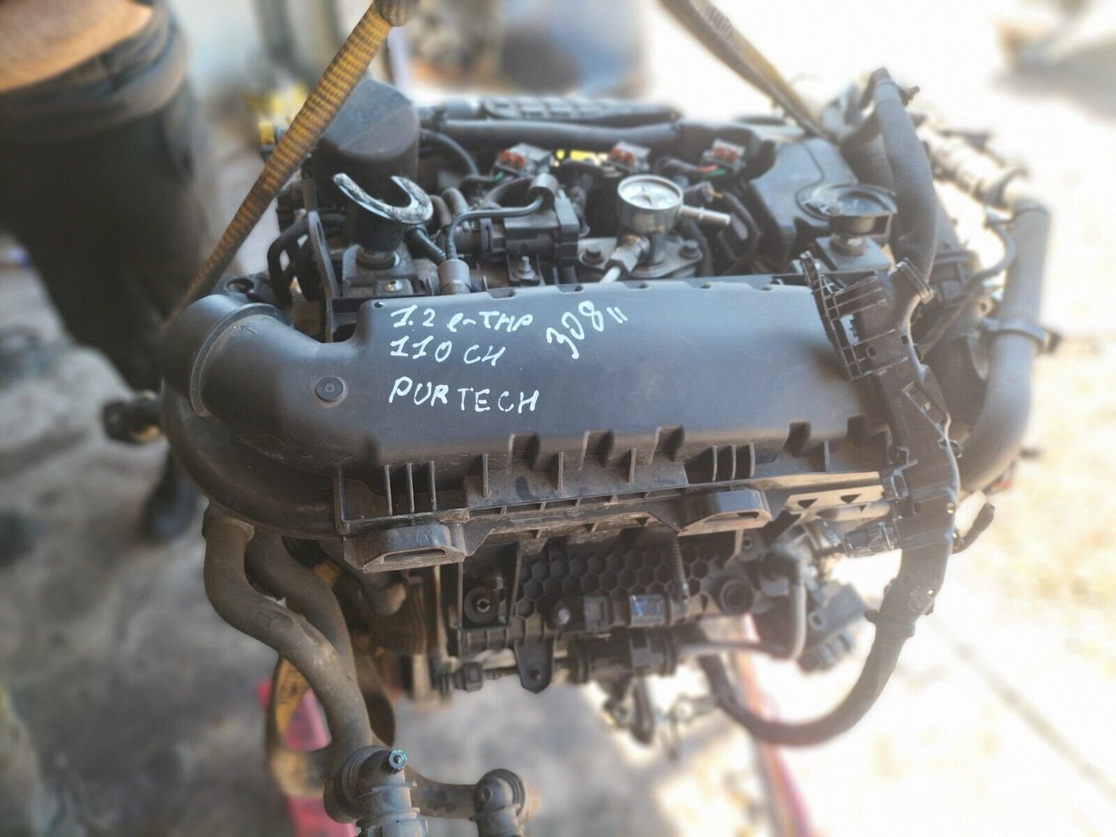 MOTEUR COMPLET  1.2 eTHP 110 CH PURTECH  EB2DT/HNZ, EB2DTM/HNV, HNP 9676012010