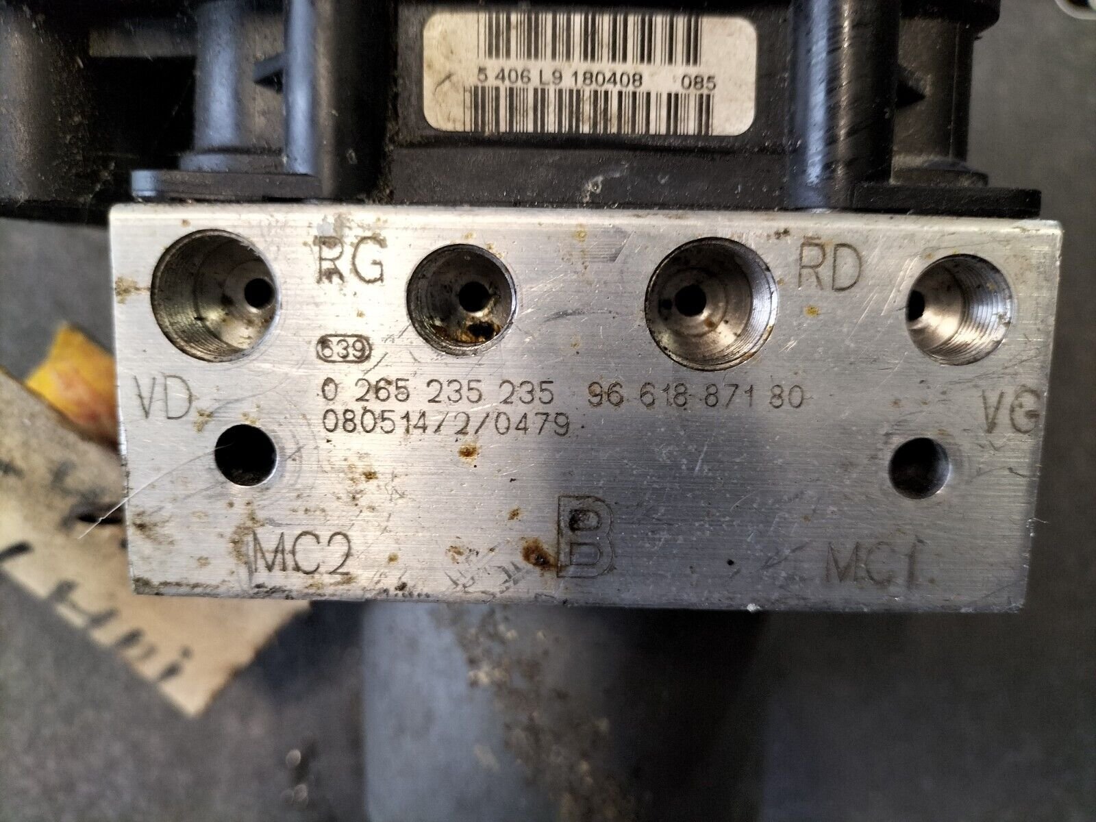 BLOCK ABS CITROEN C4 1.6 HDI BOSCH 0265235235, 9661887180