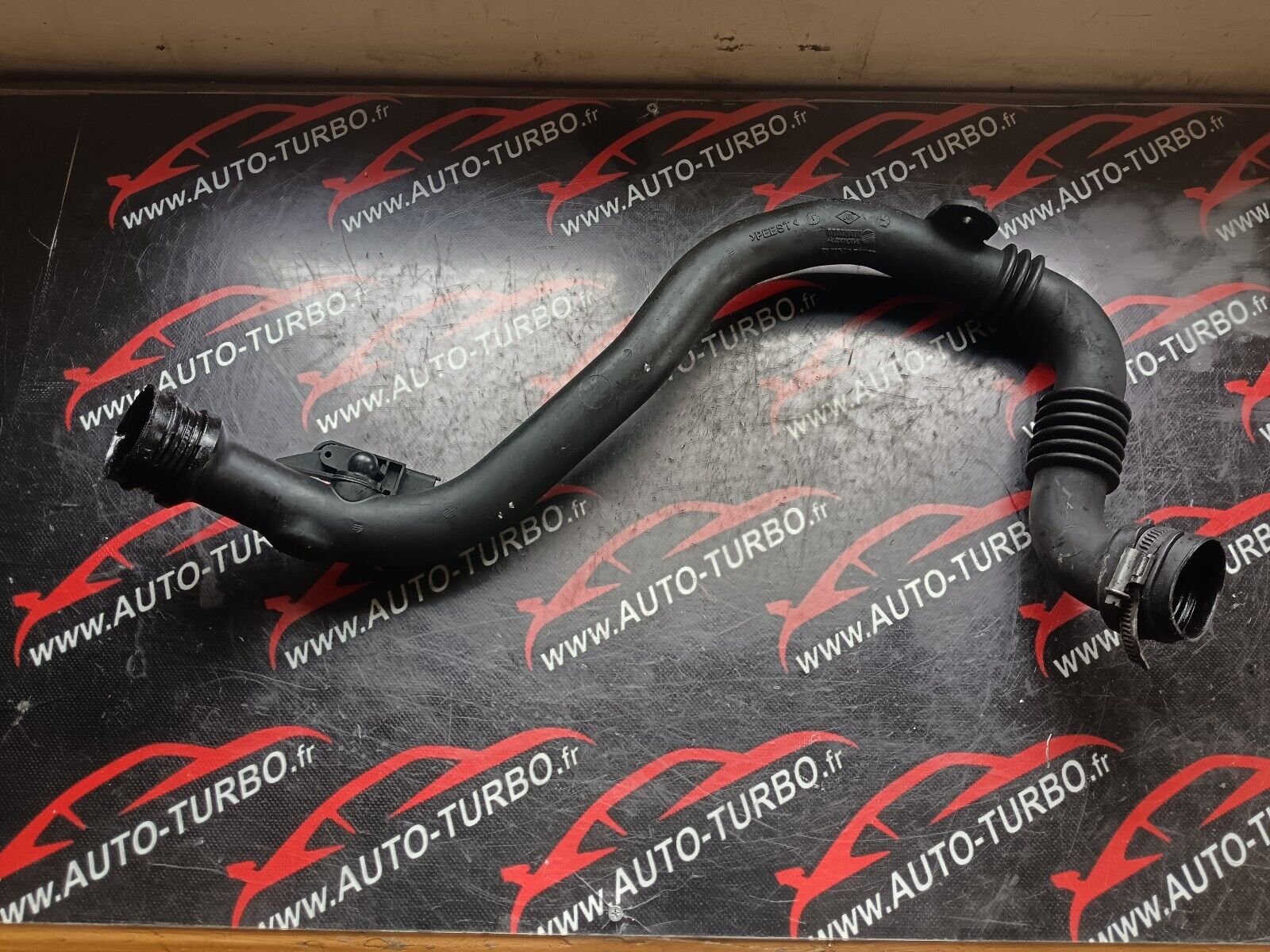 TUYAU DURIT RENAULT CLIO III 1.5DCI REFERENCE: 8200527669