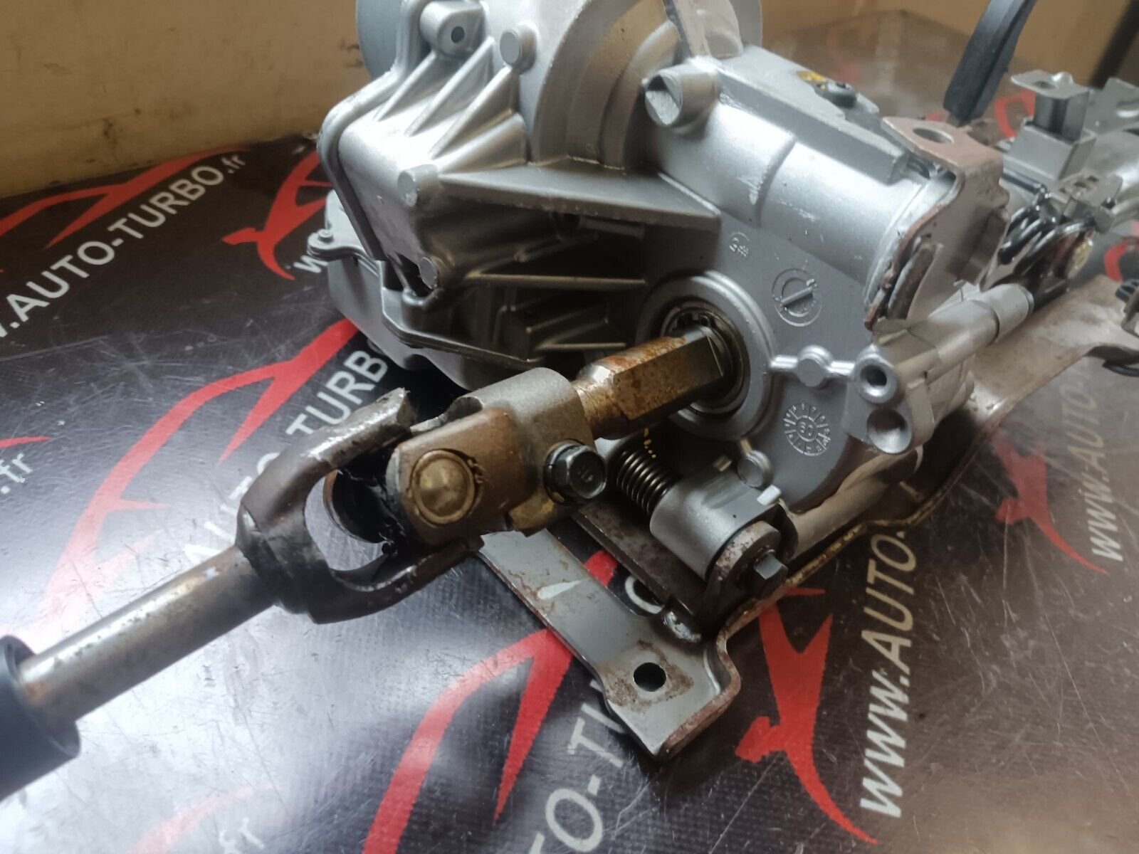 COLONNE DE DIRECTION HYUNDAI i30 1.6CRDI 90CH REFERENCE: 5630021700