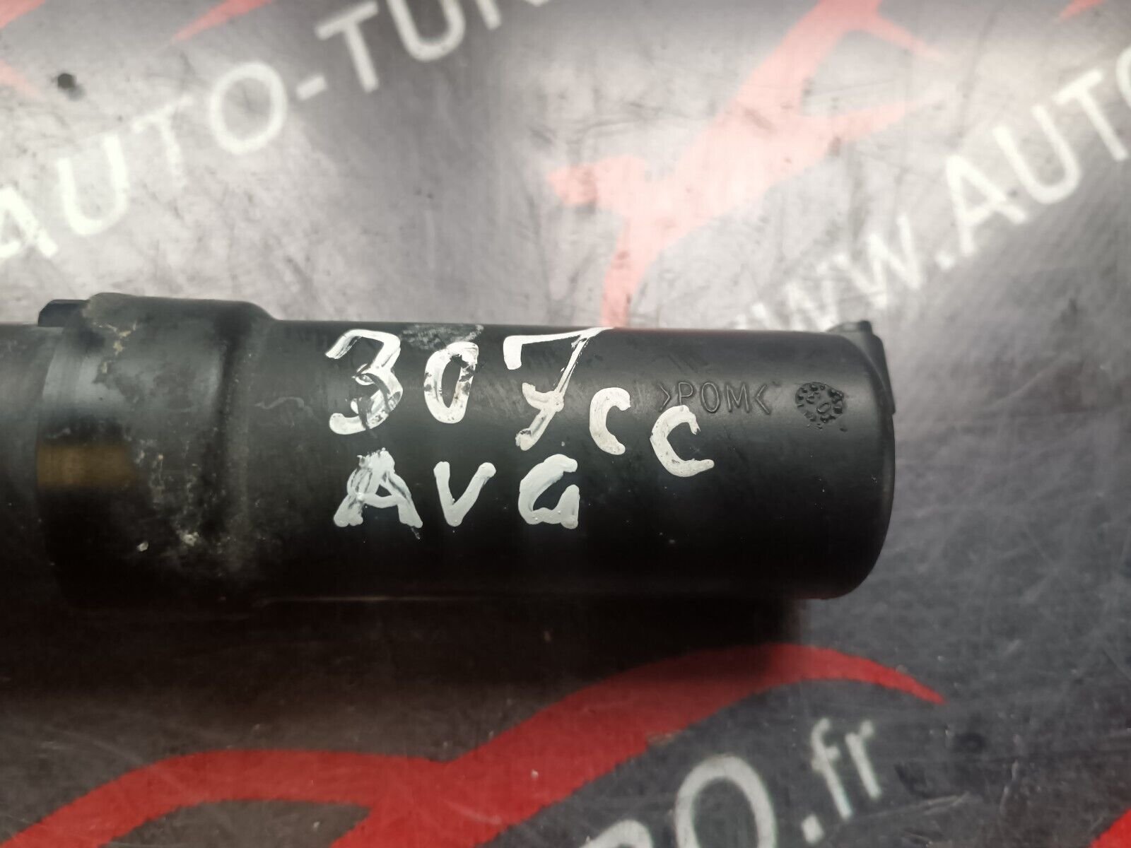 GICLEUR LAVE PHARE GAUCHE PEUGEOT 307cc REFERENCE: 89033643