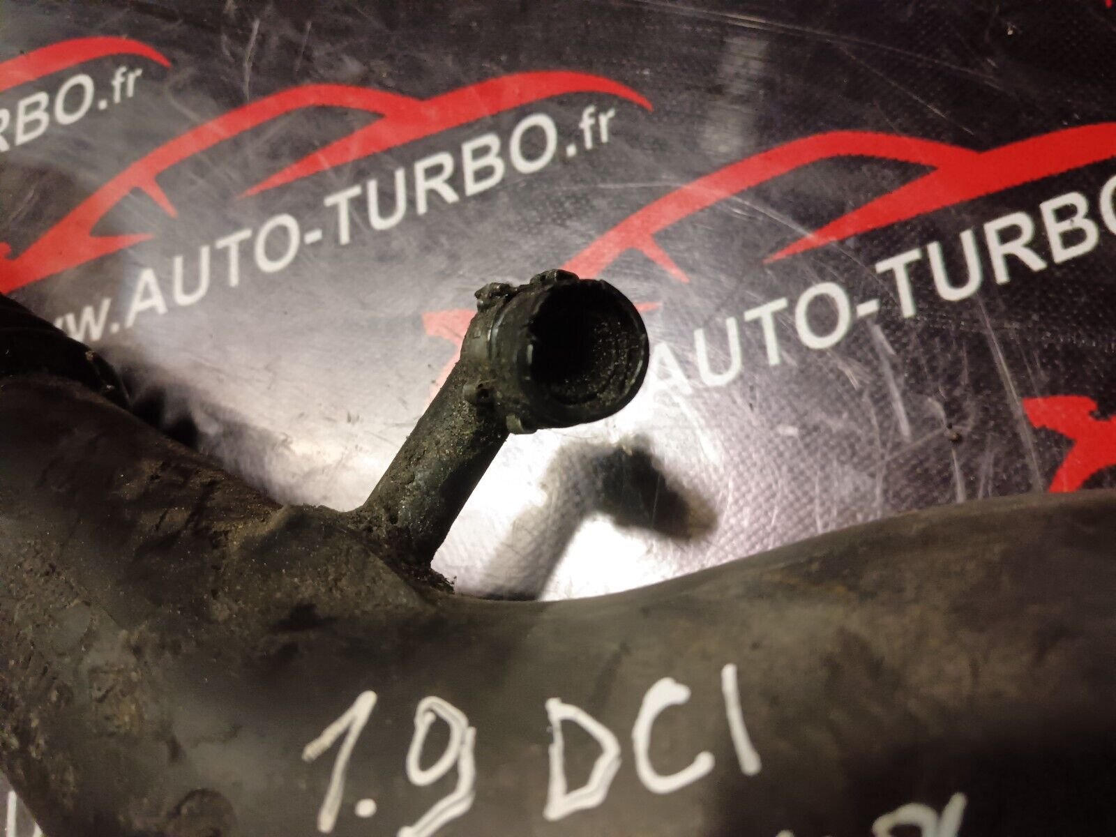 TUYAU DURITE RENAULT 1.9DCI REFERENCE: 77001160C5