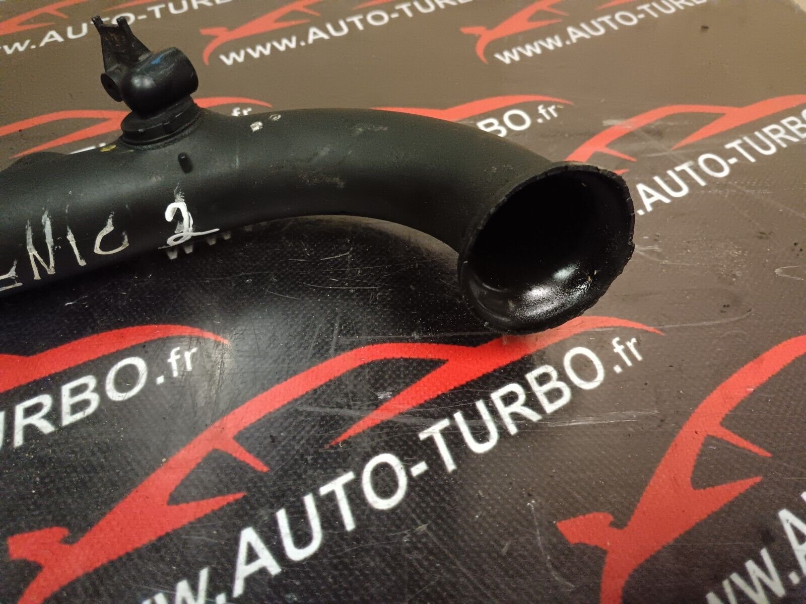 TUYAU DURIT TURBO RENAULT SCENIC 2 REFERENCE: 8200527670