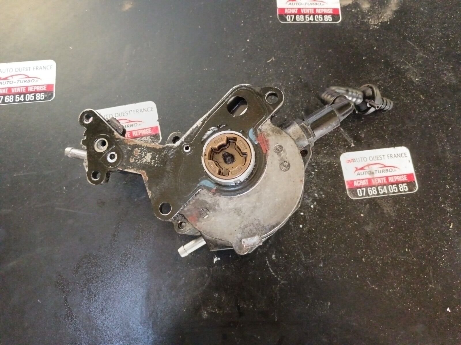 POMPE A VIDE VOLKSWAGEN GOLFV 1.9CDTI REFERENCE: 038145209