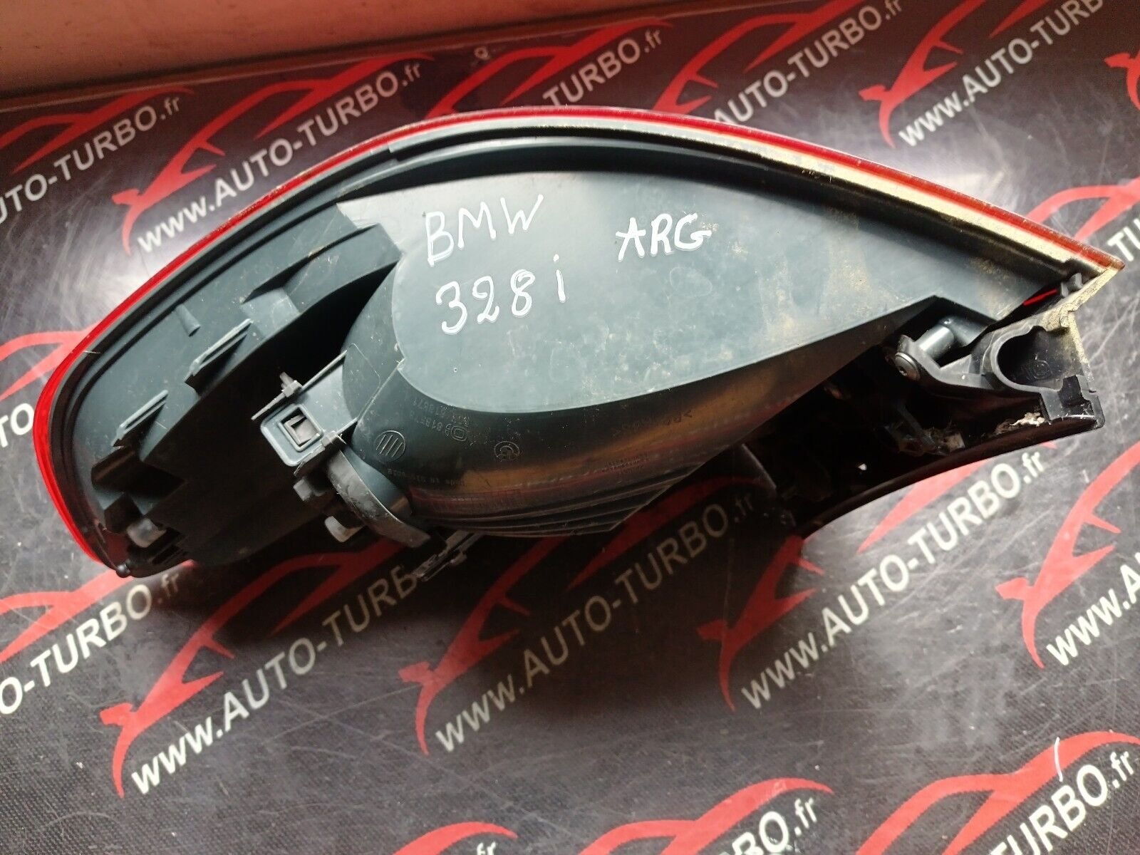 FEUX ARRIERE GAUCHE PRINCIPALE BMW 328i GT F34 REFERENCE: 618573