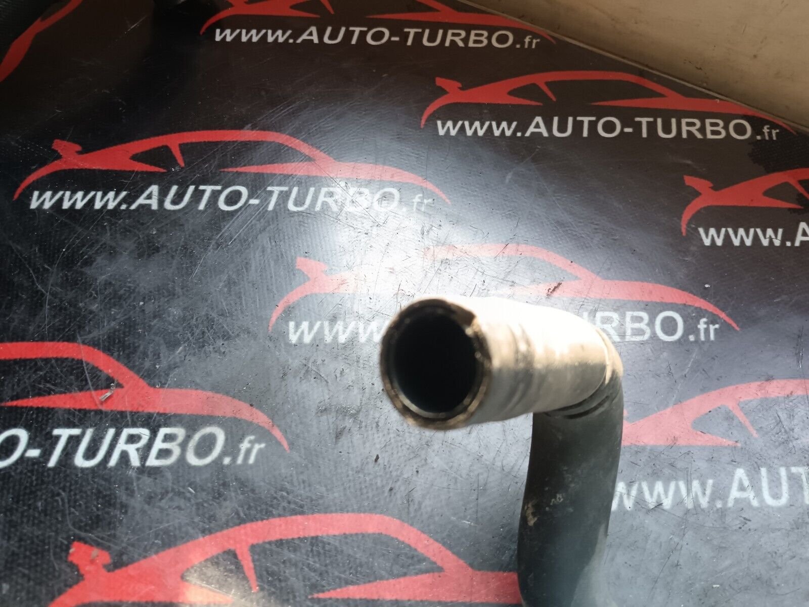 DURIT TUYAU PEUGEOT 2008 1.6eHDI