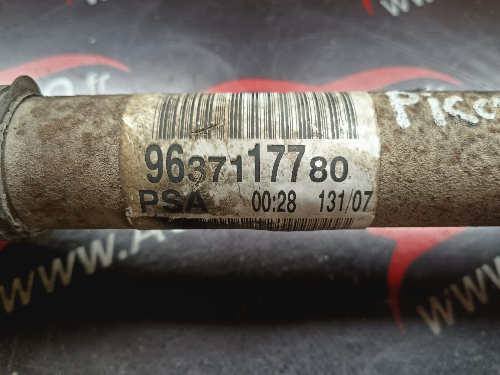 CARDAN AVANT GAUCHE CITROEN C4 PICASSO REFERENCE: 9637117780