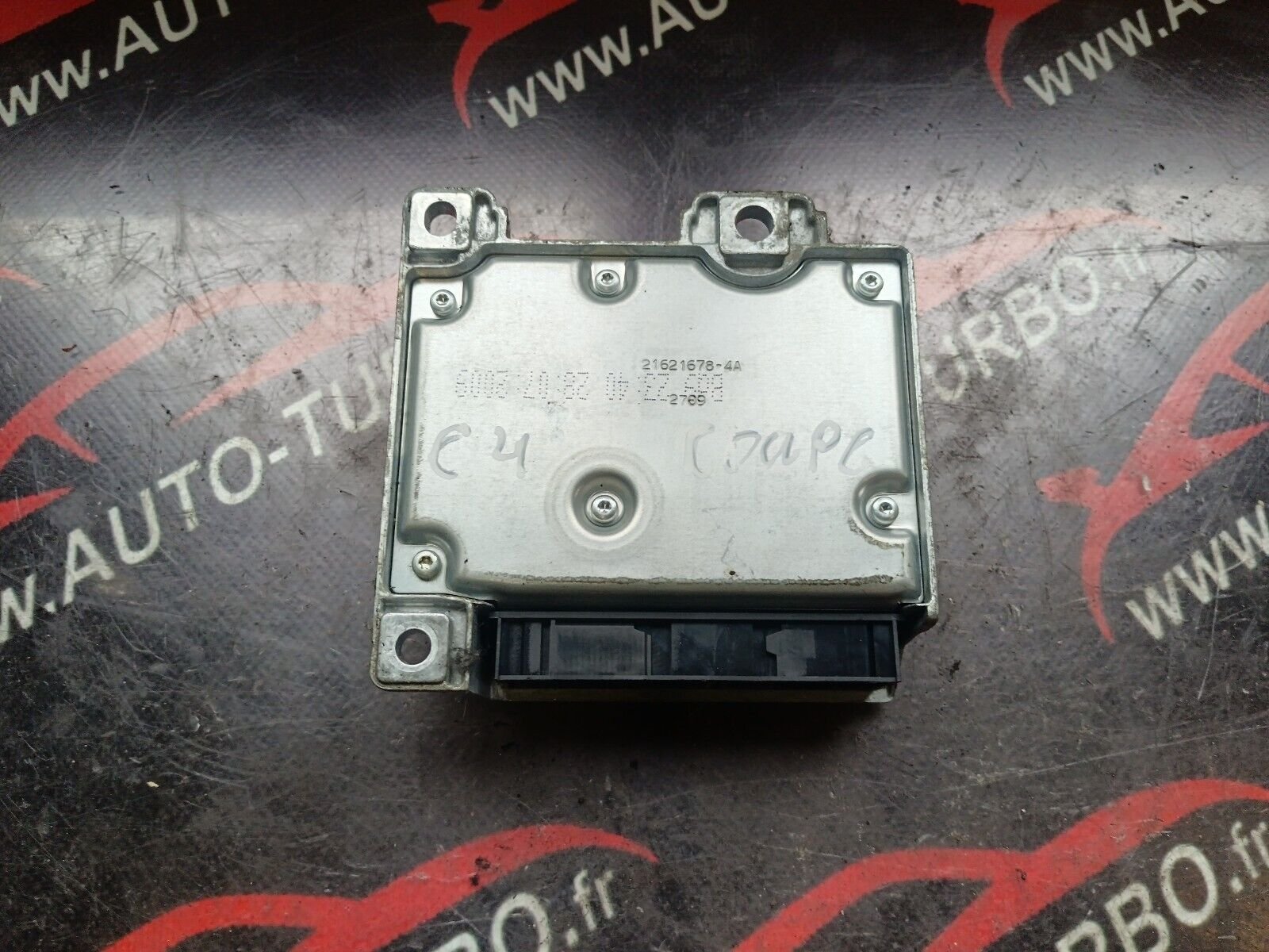 CALCULATEUR AIRBAG CITROEN C4 1.6VTI 90CH COUPE REFERENCE: 9662643680