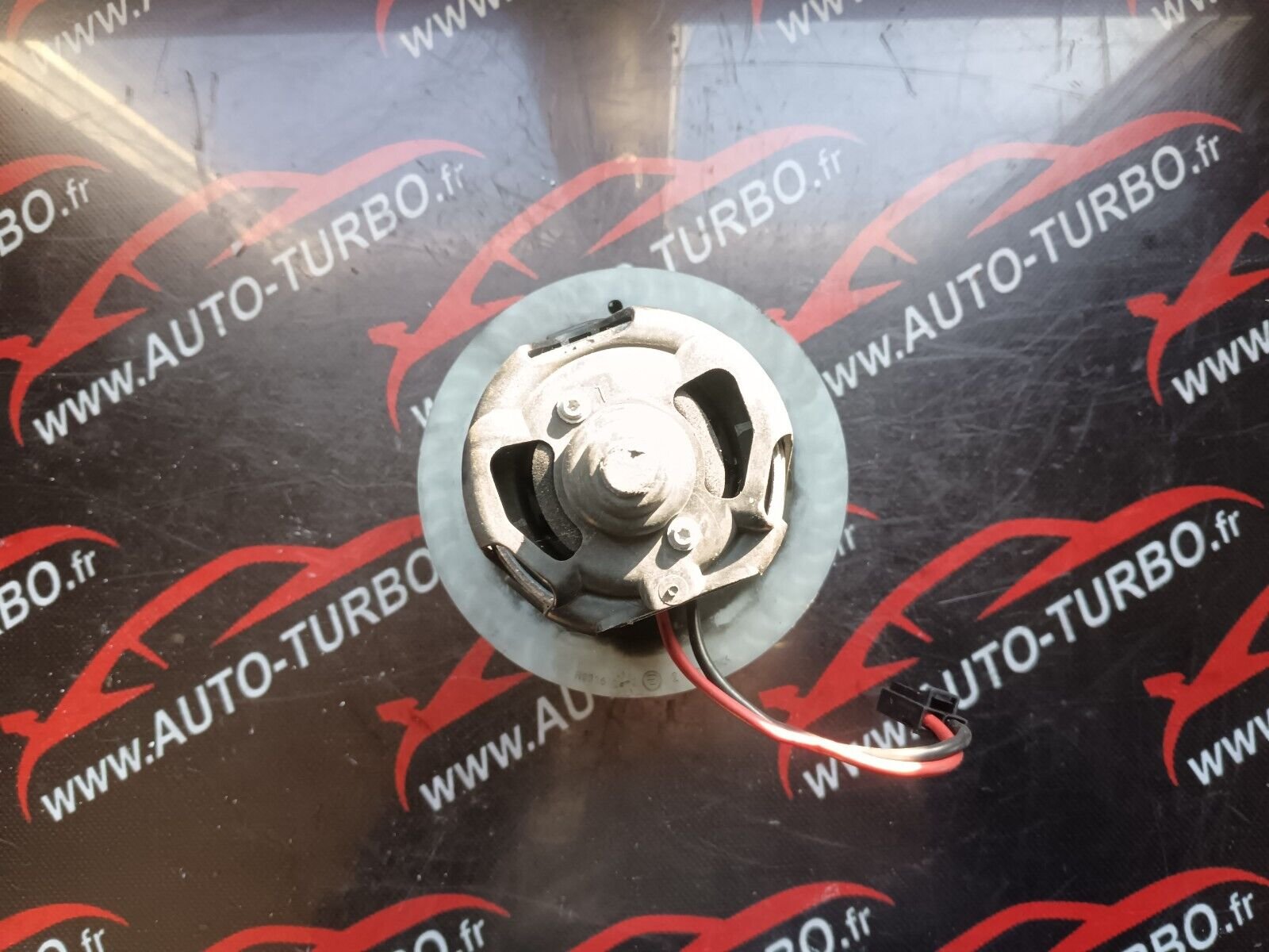 VENTILATEUR DE CHAUFFAGE BMW SERIE 1 REFERENCE R1316