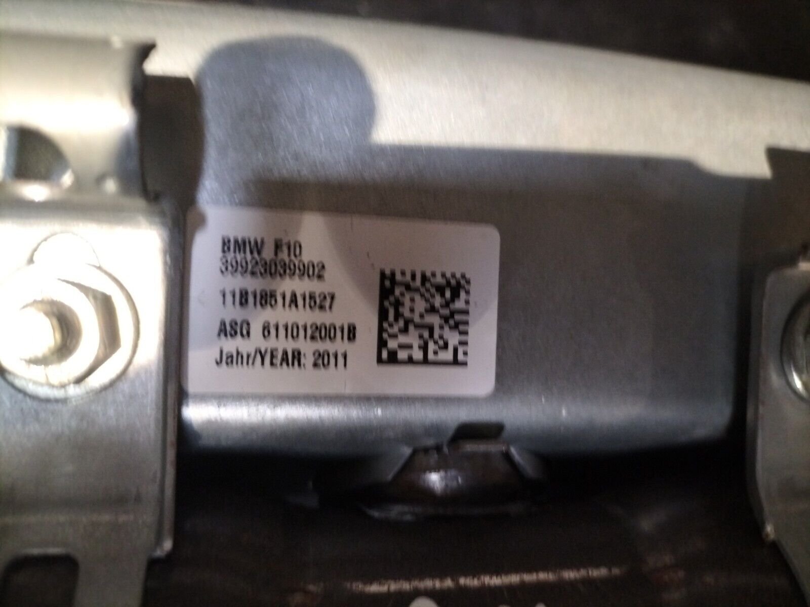 AIRBAG FRONTAL PASSAGER BMW F10 VOLANT A DROITE 611012001B