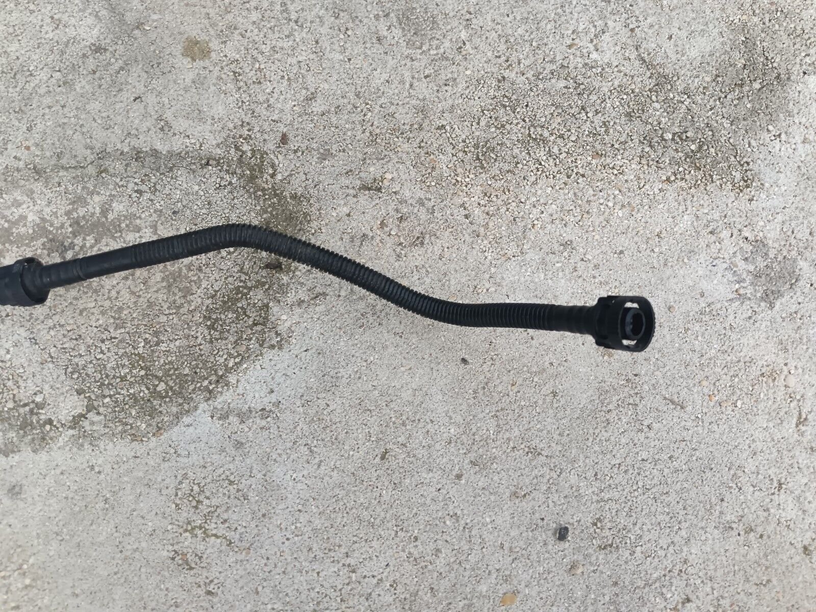 TUYAU DURIT BMW SERIE1 120i REFERENCE: 6766444