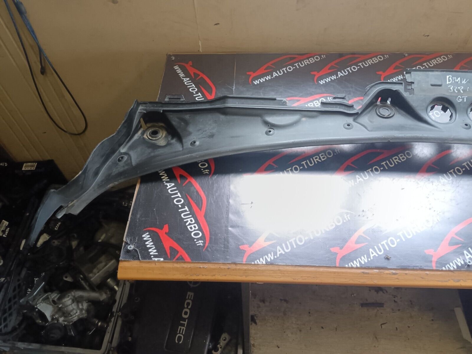 MOULURE  BMW 328iGT REFERENCE: 7285941