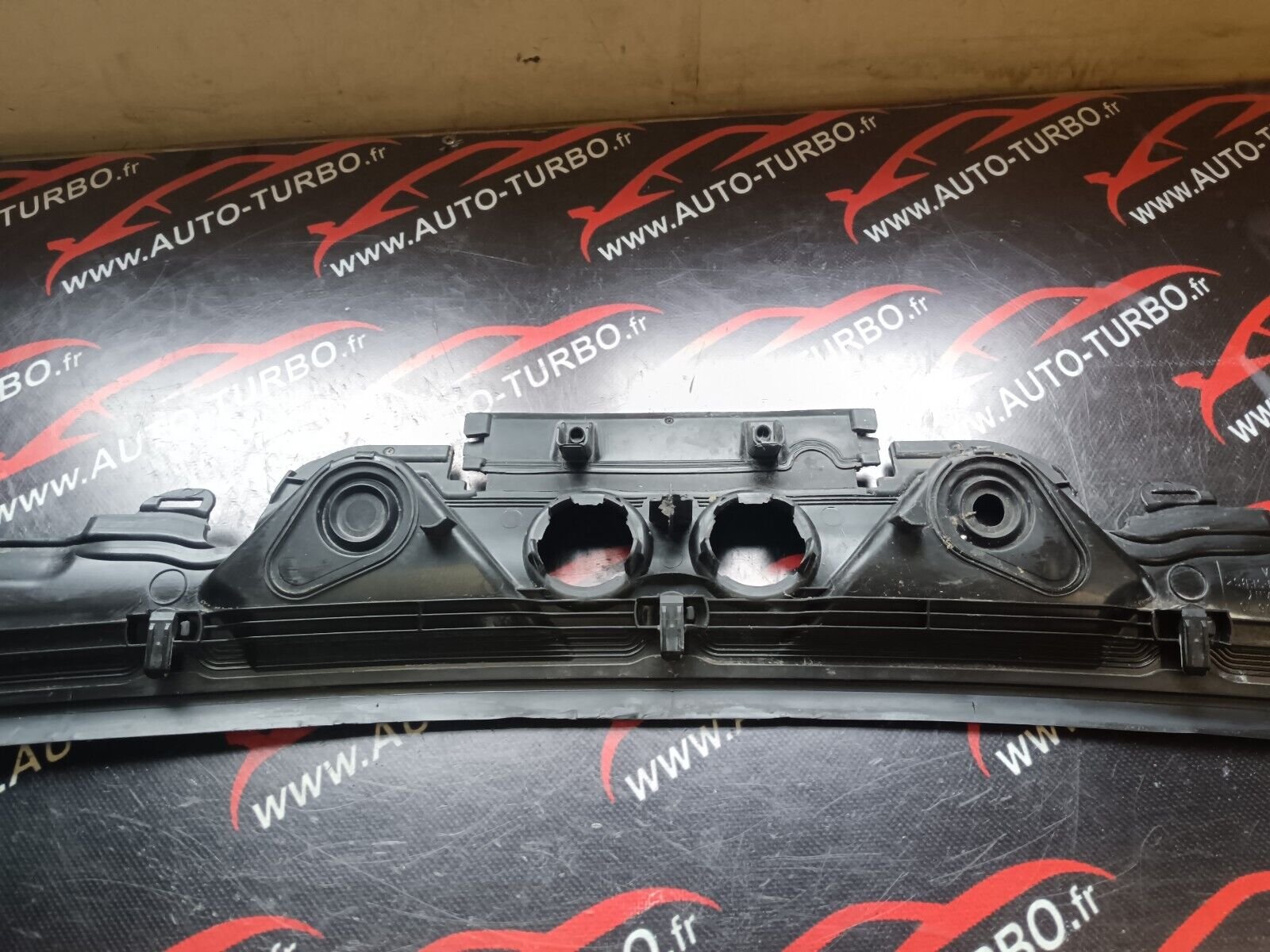 MOULURE  BMW 328iGT REFERENCE: 7285941