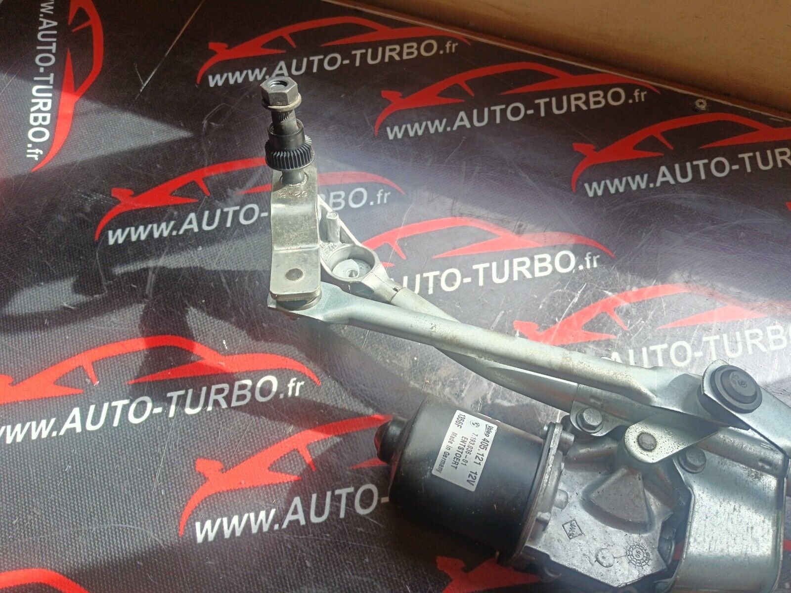 MECHANISME ESSUIE-GLACE AVANT BMW SERIE 1 E87 120i 150CH REFERENCE: 7193036