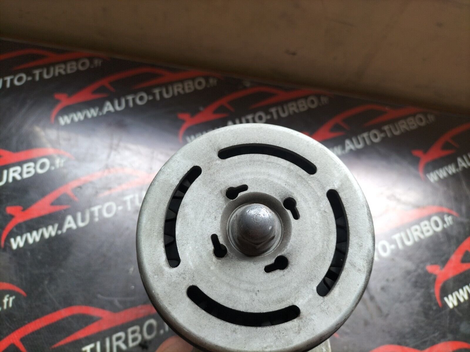 COMPRESSEUR DE CLIM  PEUGEOT  308 II 1.2 eTHP PURTECH 9812314480-00, T73521AA