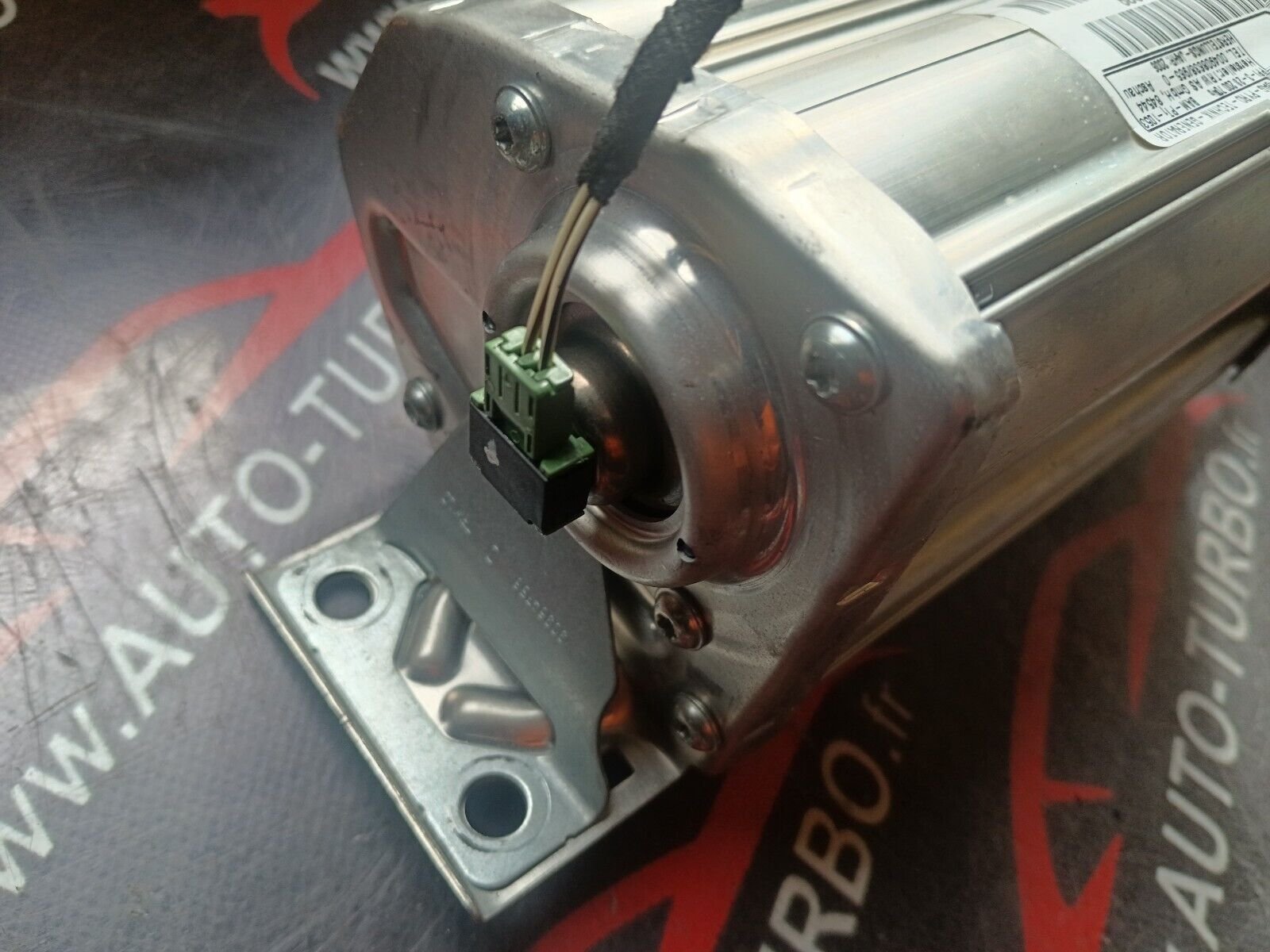 AIRBAG AVANT DROIT BMW SERIE 1 E87 REFERENCE: 34017469