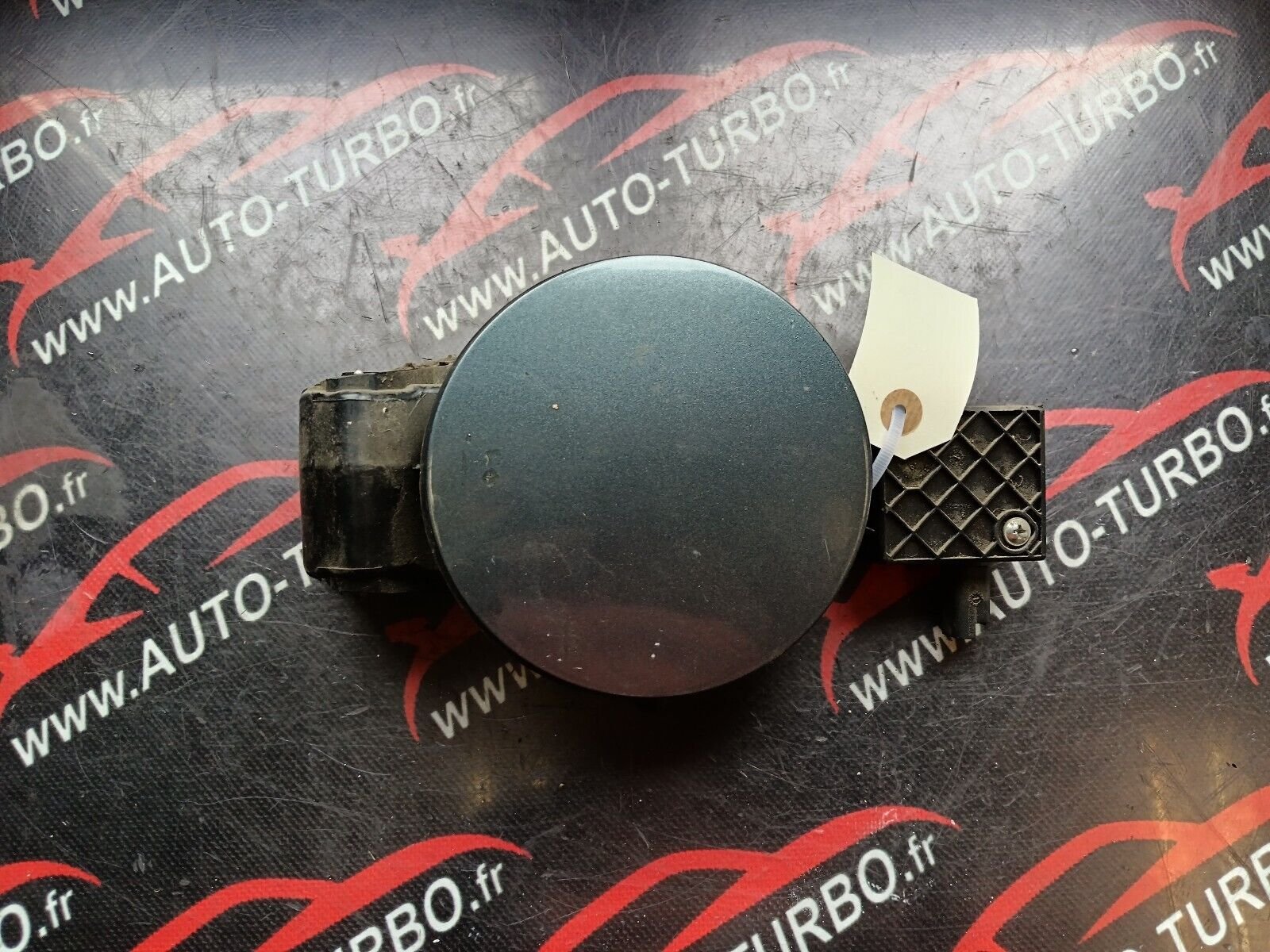 VOLET DE TRAPPECARBURANT CITROEN C4 PICASSO REFERENCE: 9654052280