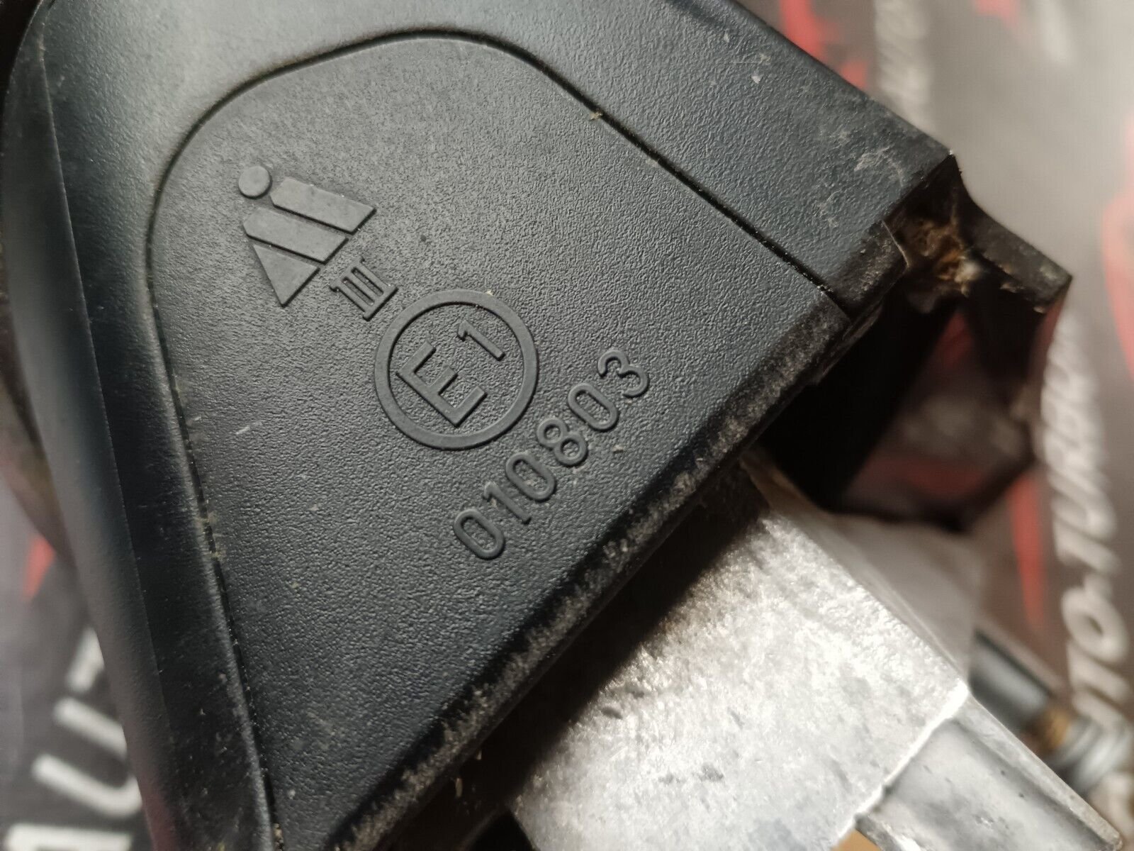 RETROVISEUR GAUCHE BMW SERIE 1 REFERENCE: 010803