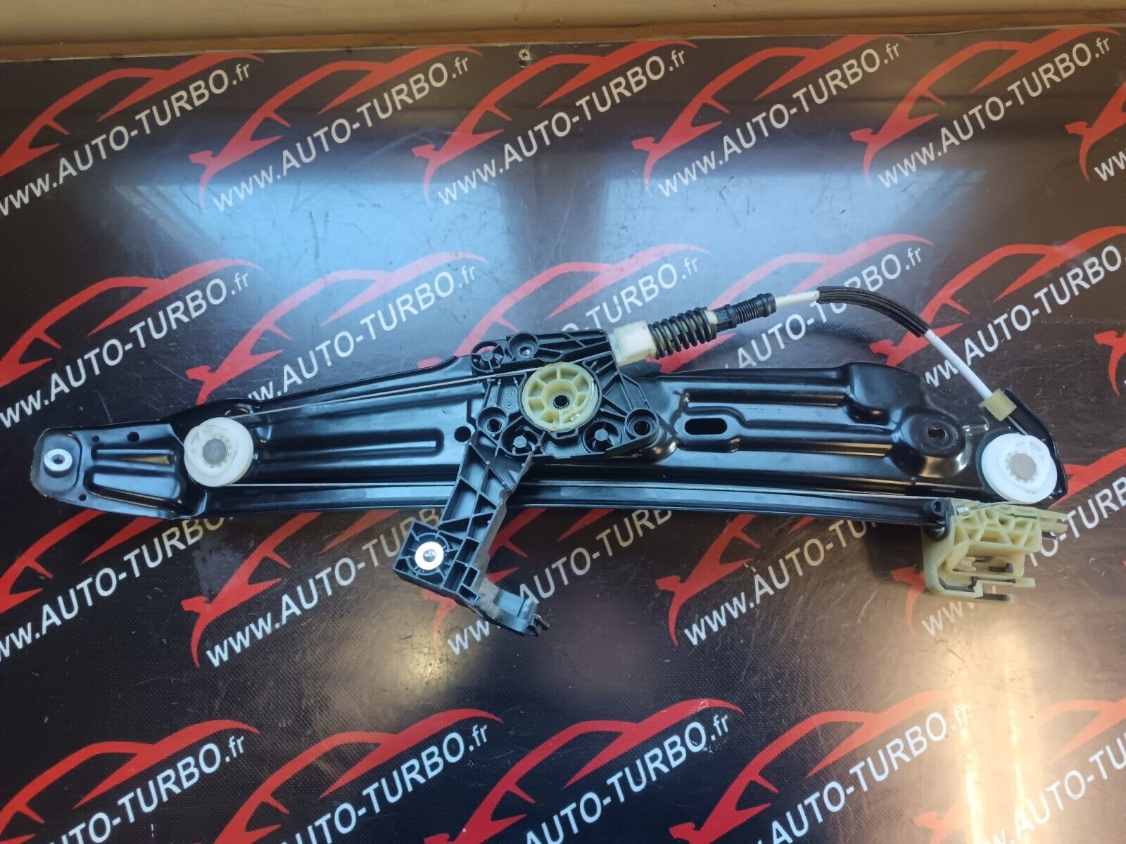 MECHANISME LEVE VITRE ARRIERE GAUCHE BMW F10 REFERENCE: 7182121