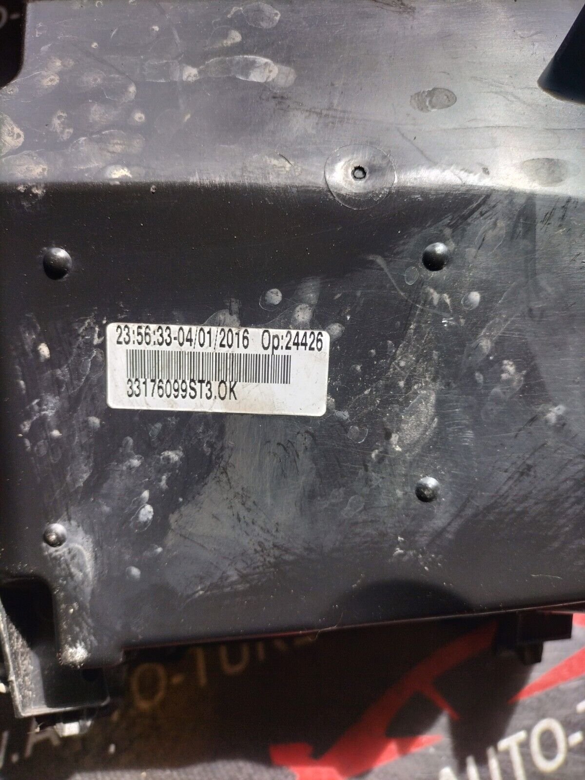 BOITE A FUSIBLE  PEUGEOT  308 II