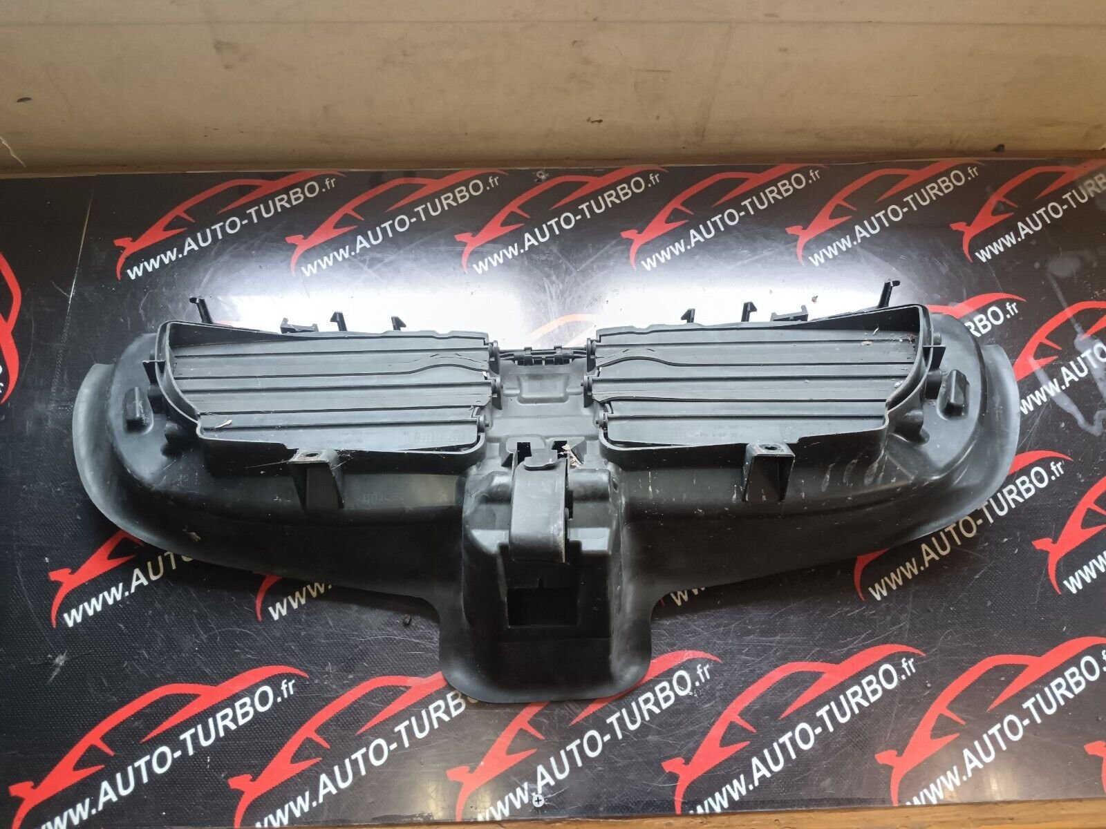 VOLET REFROIDISSEMENT BMW SERIE1 116-118i REFERENCE 7174450