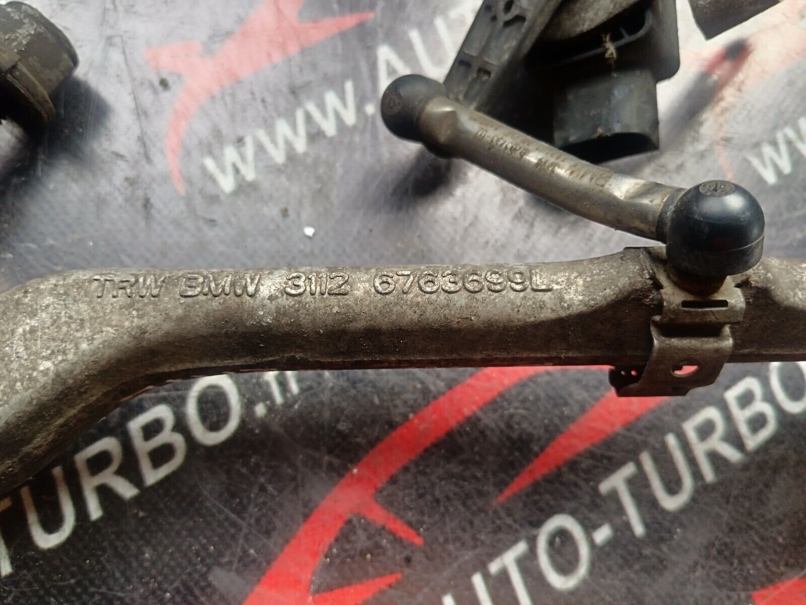 TRIANGLE SUPERIEURAVANT GAUCHE BMW SERIE 1 E87 120i 150CH REFERENCE: 6763699