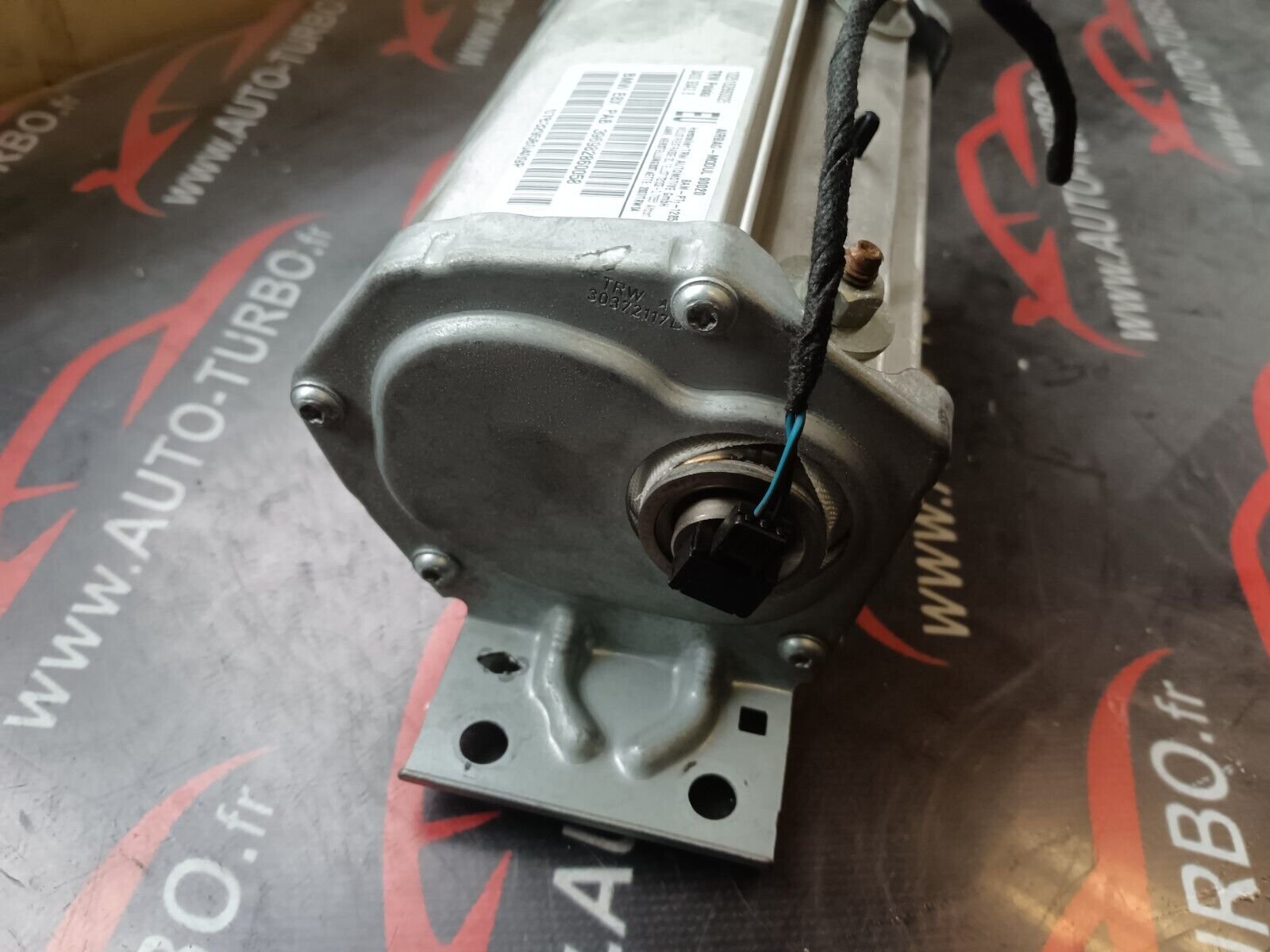 AIRBAG TABLEAU DE BORD BMW SERIE 1 REFERENCE: 396982860058