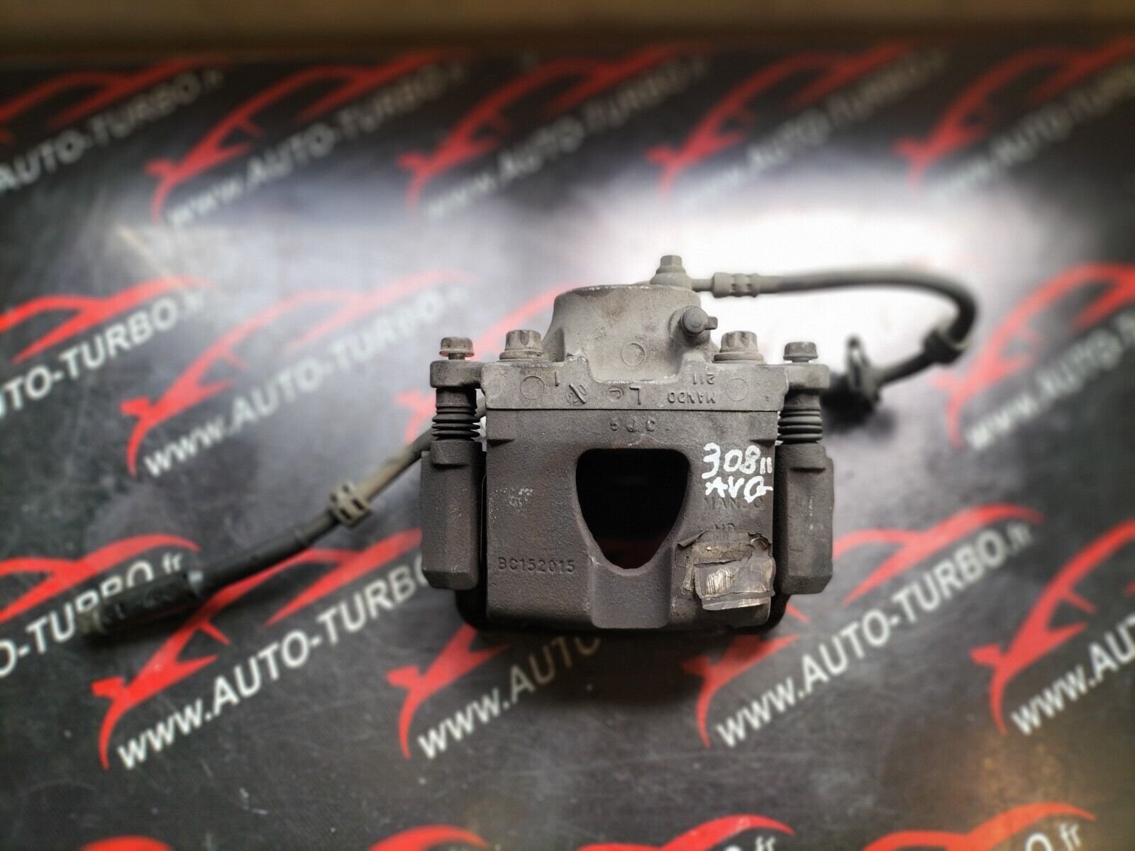 ETRIERE DE FREIN AVANT GAUCHE  PEUGEOT  308 II 1.2 eTHP PURTECH