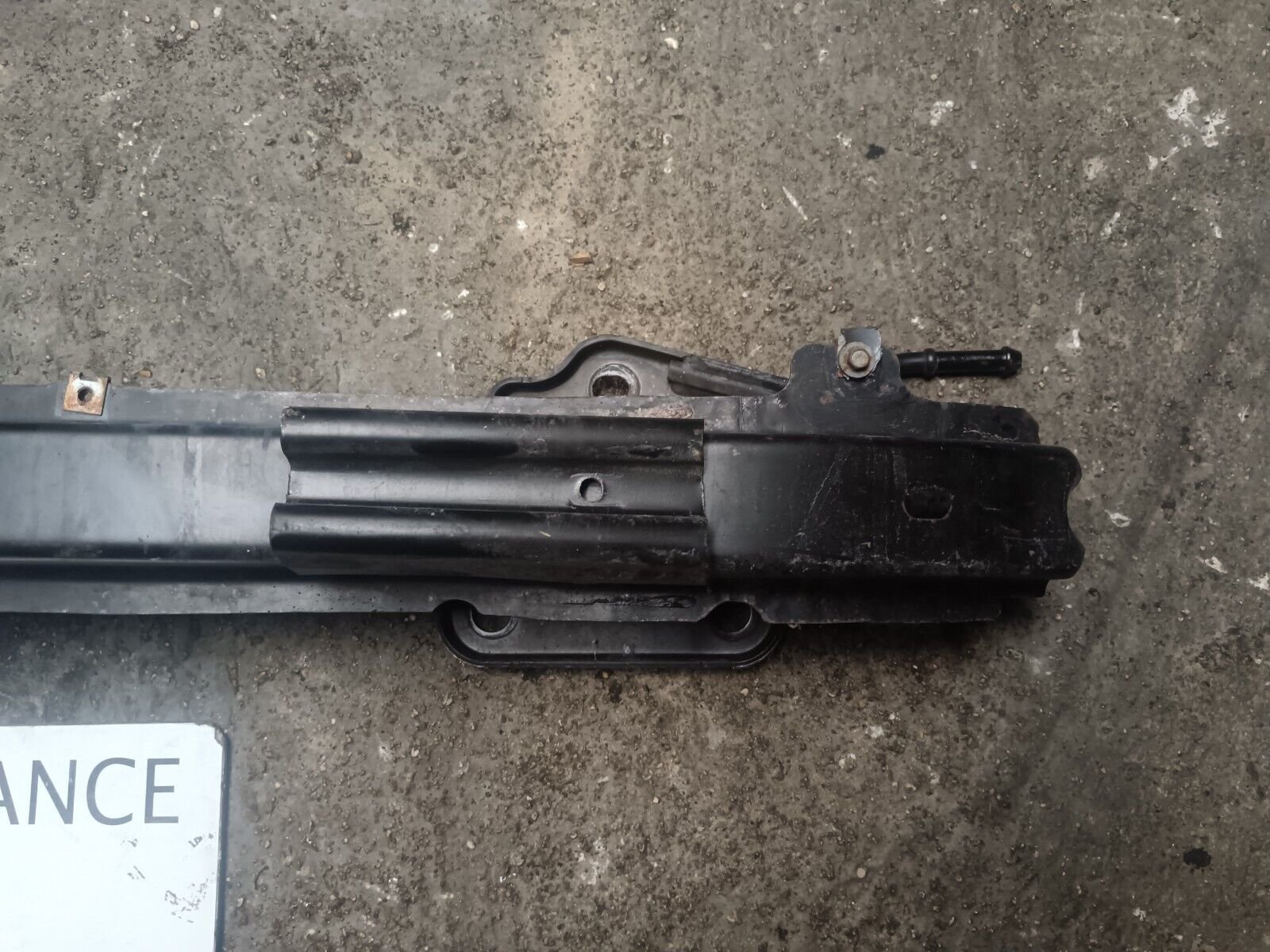 RENFORT PARE-CHOC ARRIERE BMW SERIE 1 E87 REFERENCE: 7058465