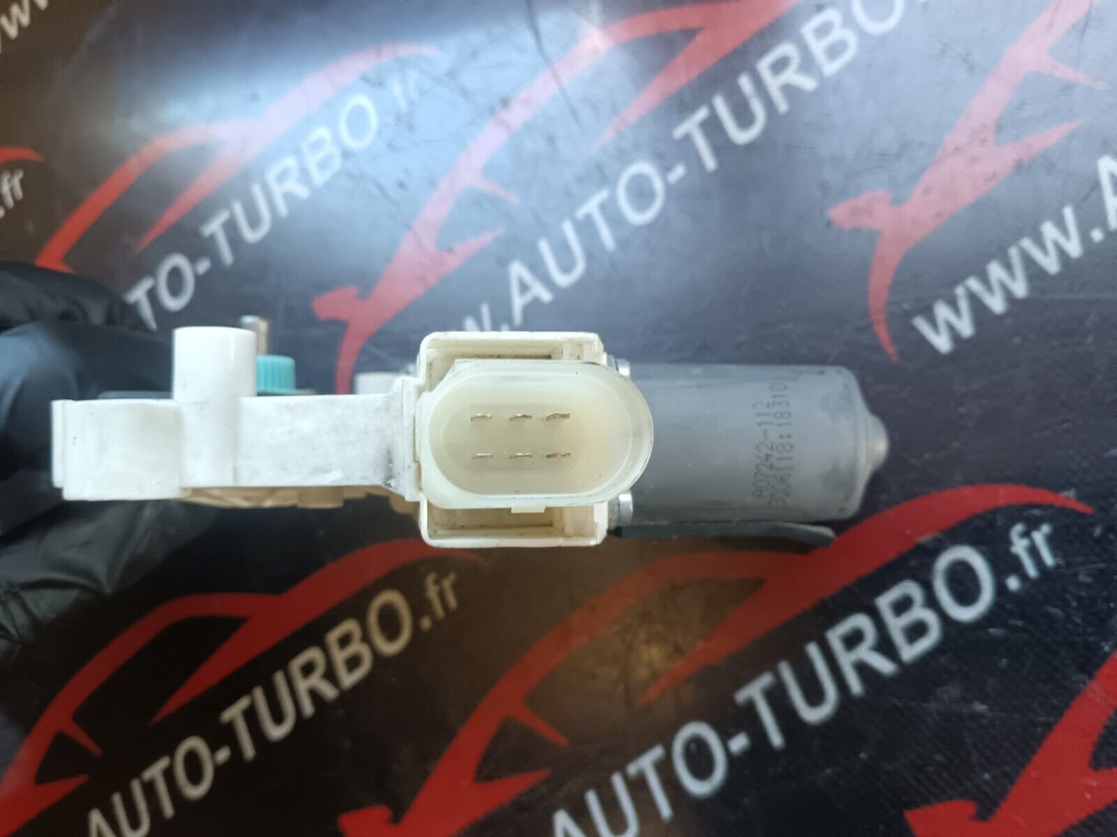 MOTEUR LEVE VITRE ARRIERE GAUCHE BMW F10 REFERENCE: 7182121