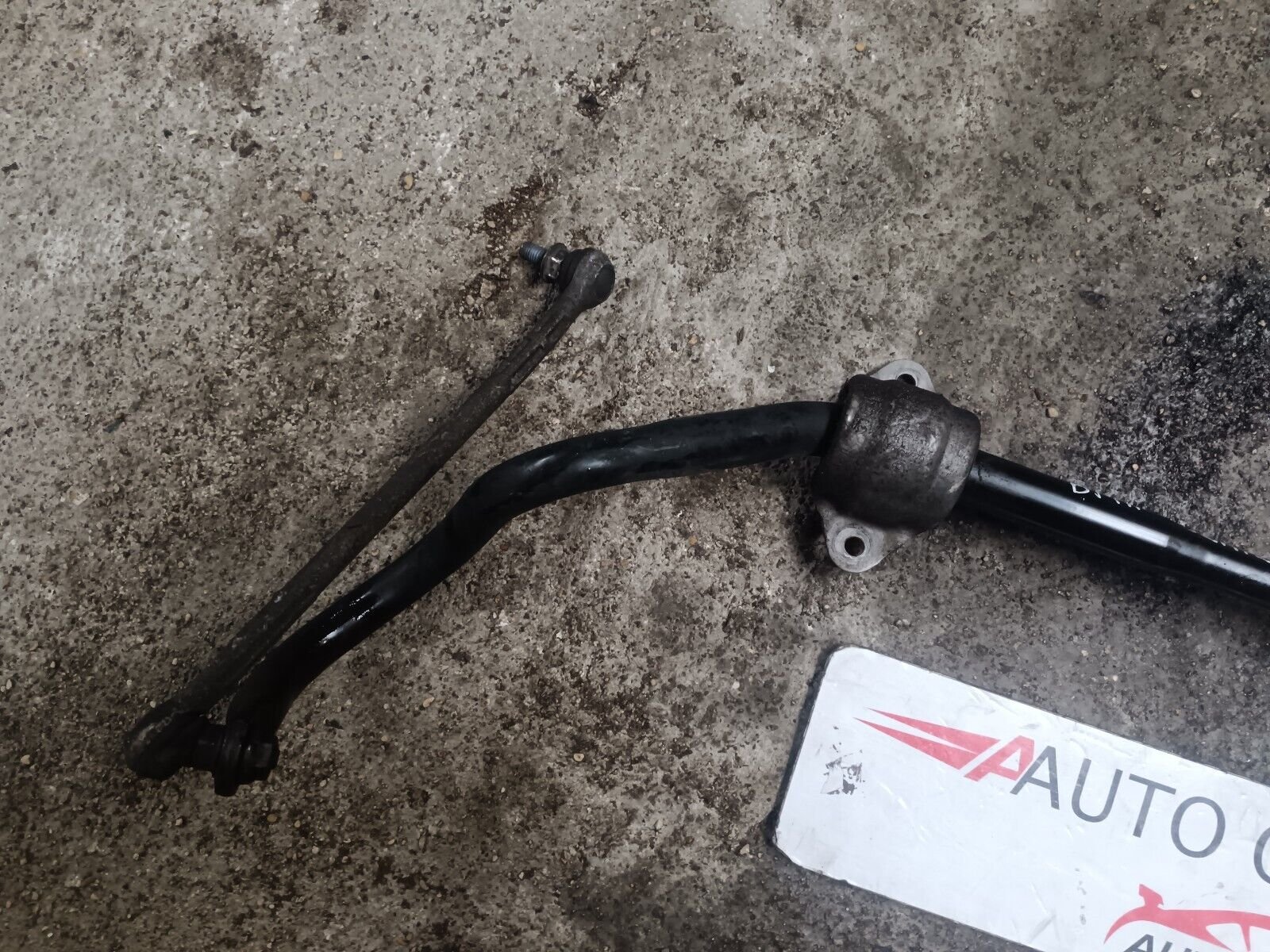 BARRE STABILISATRICE BMW SERIE 1 E87 REFERENCE: 6766286