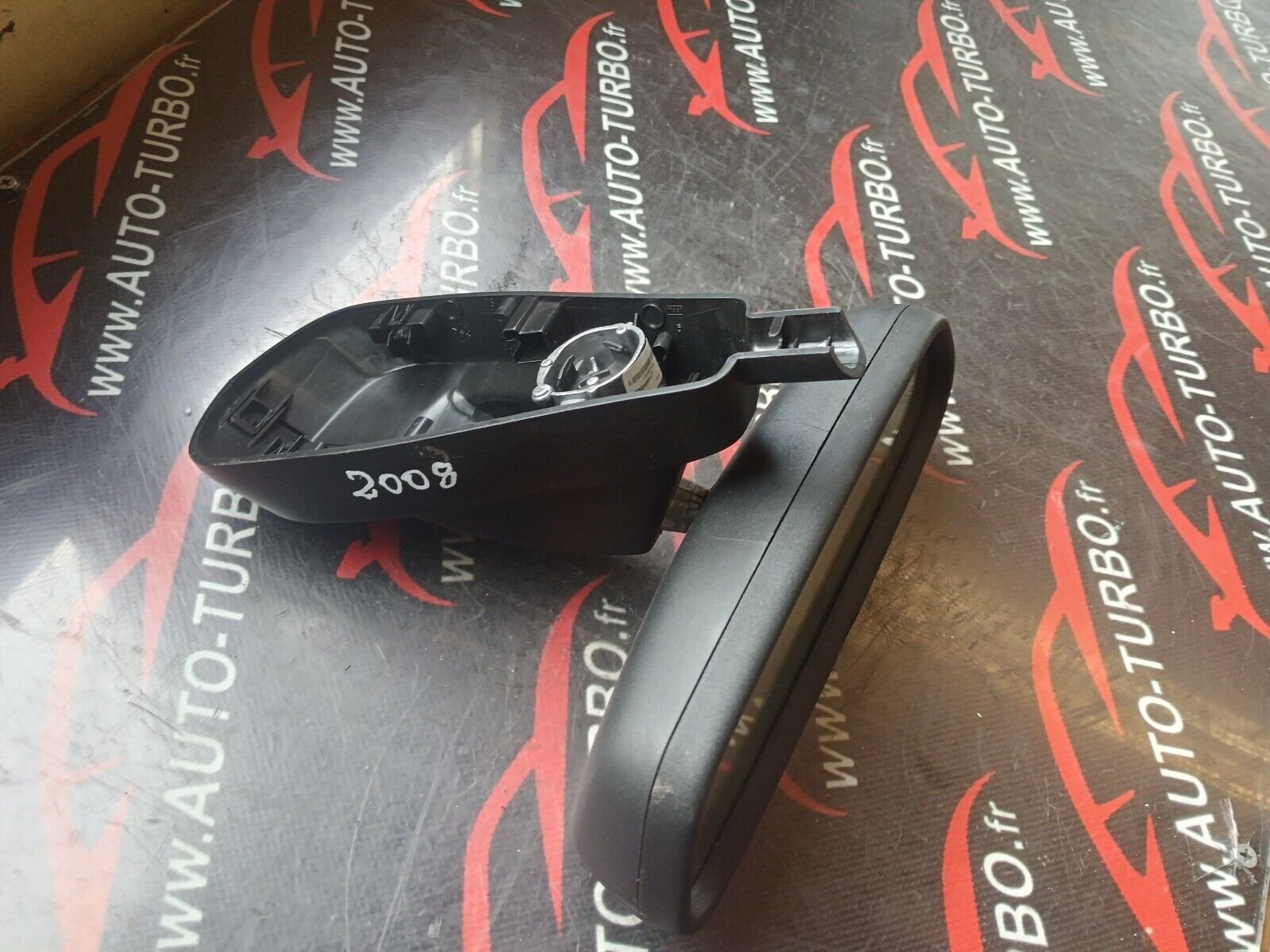 RETROVISEUR INTERIEUR PEUGEOT 2008 1.6HDI  REFERENCE: 96864409