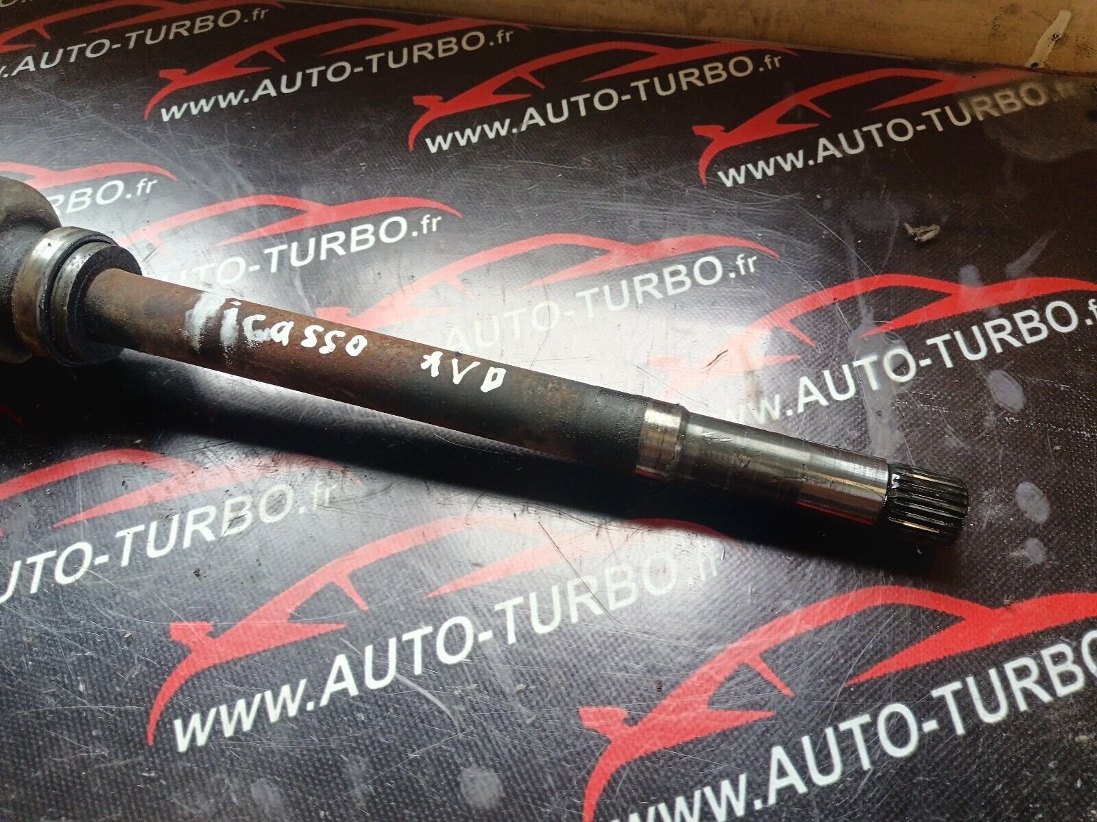 CARDAN AVANT DROIT CITROEN C4 PICASSO REFERENCE: 9637117880