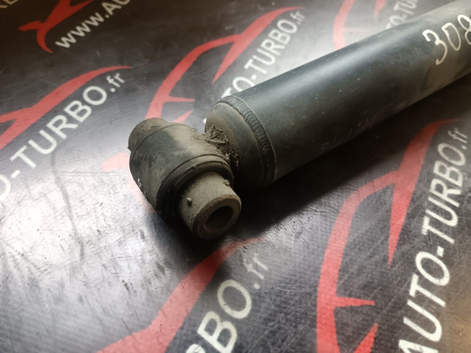 AMORTISSEUR ARRIERE DROIT PEUGEOT 308II REFERENCE: 9817349880