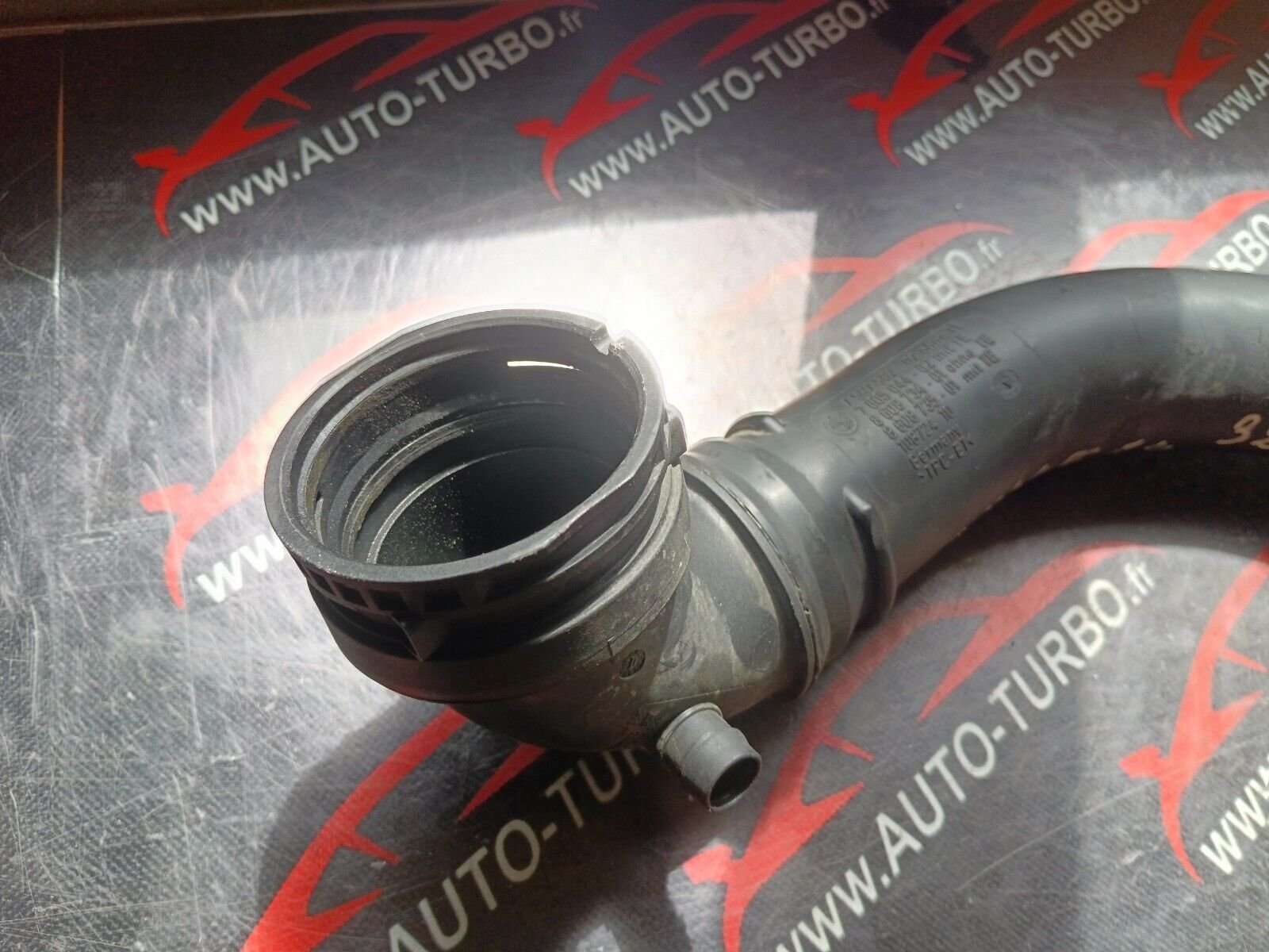 TUYAU D'ADMISSION  BMW 328i GT F34 REFERENCE: 7597592