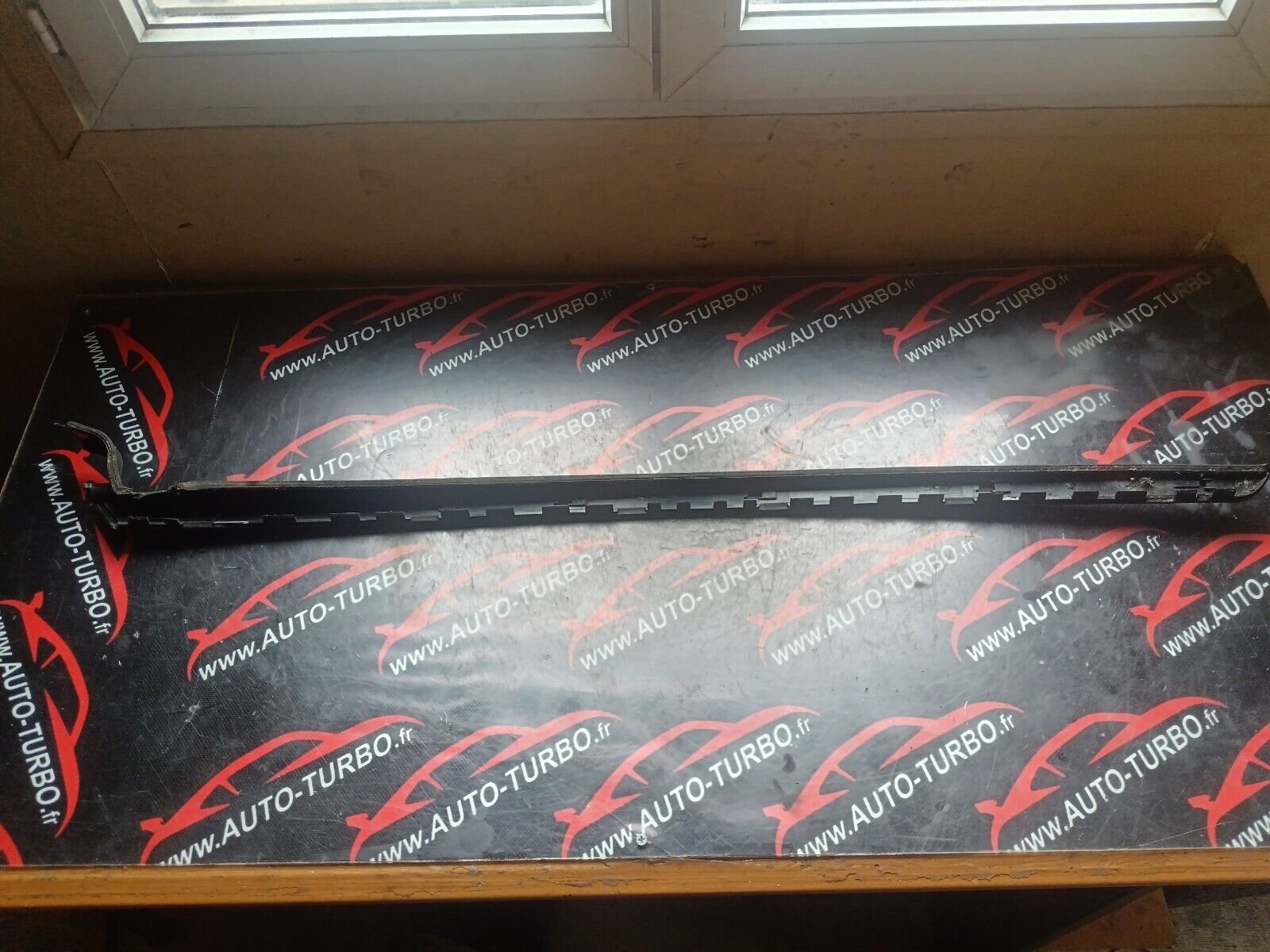 MOULURE DROIT CITROEN C4 1.6VTI 90CH COUPE