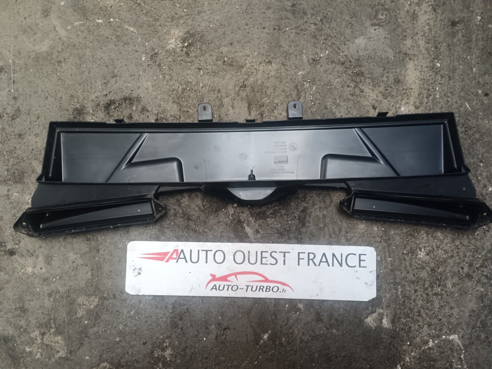 SUPPORT FILTRE A AIR BMW SERIE 1 120i 150CH REFERENCE: 987498