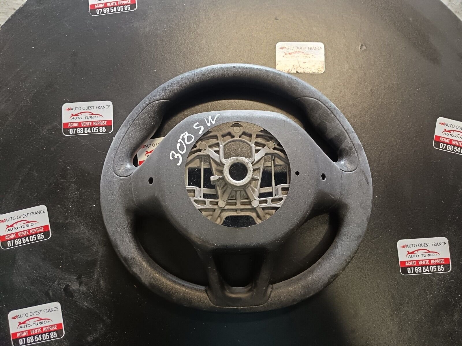 VOLANT CUIR PEUGEOT 308, 308SW REFERENCE: 6225869