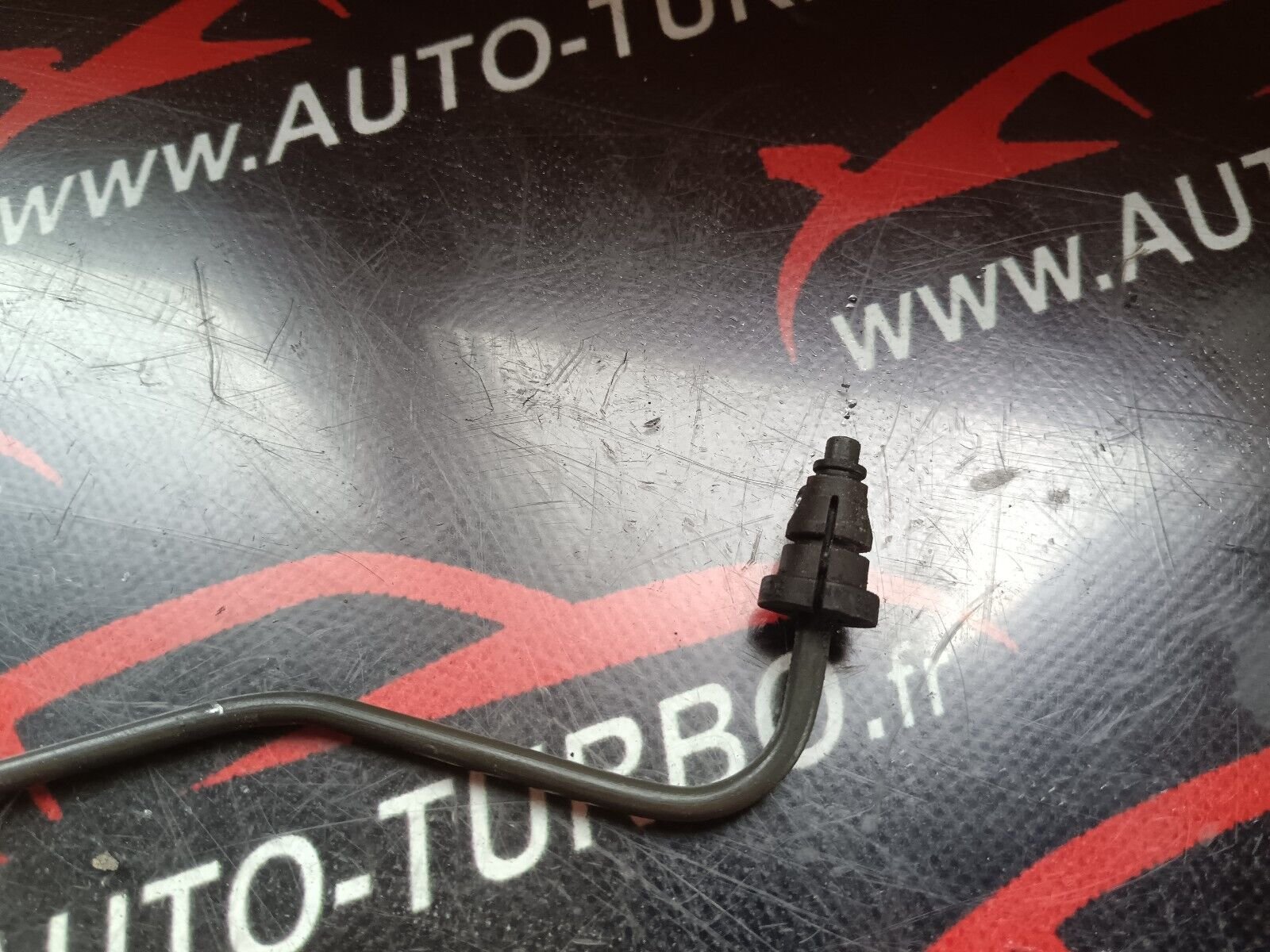 TUYAU CONDUIT CITROEN C4 1.6VTI 90CH COUPE REFERENCE: STU4101040