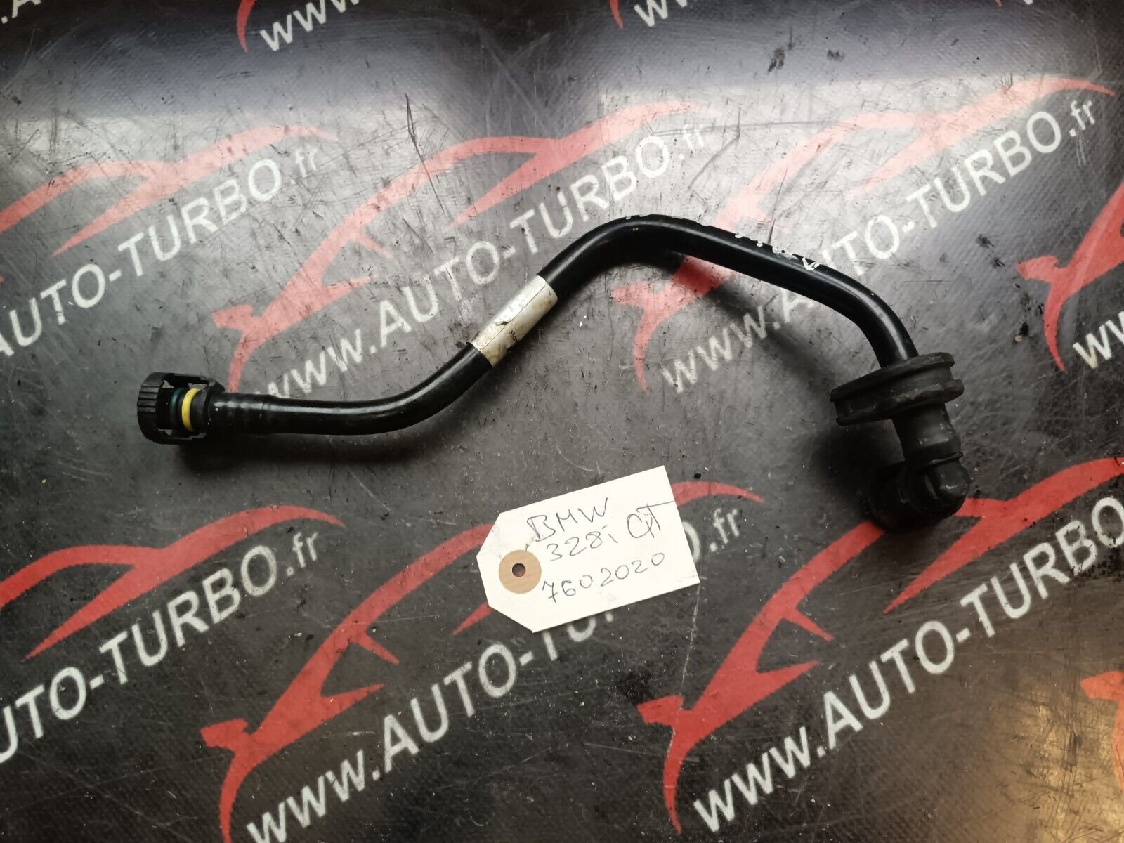 TUYAU D'ASPIRATEUR BMW 328i GT F34 REFERENCE: 7602020