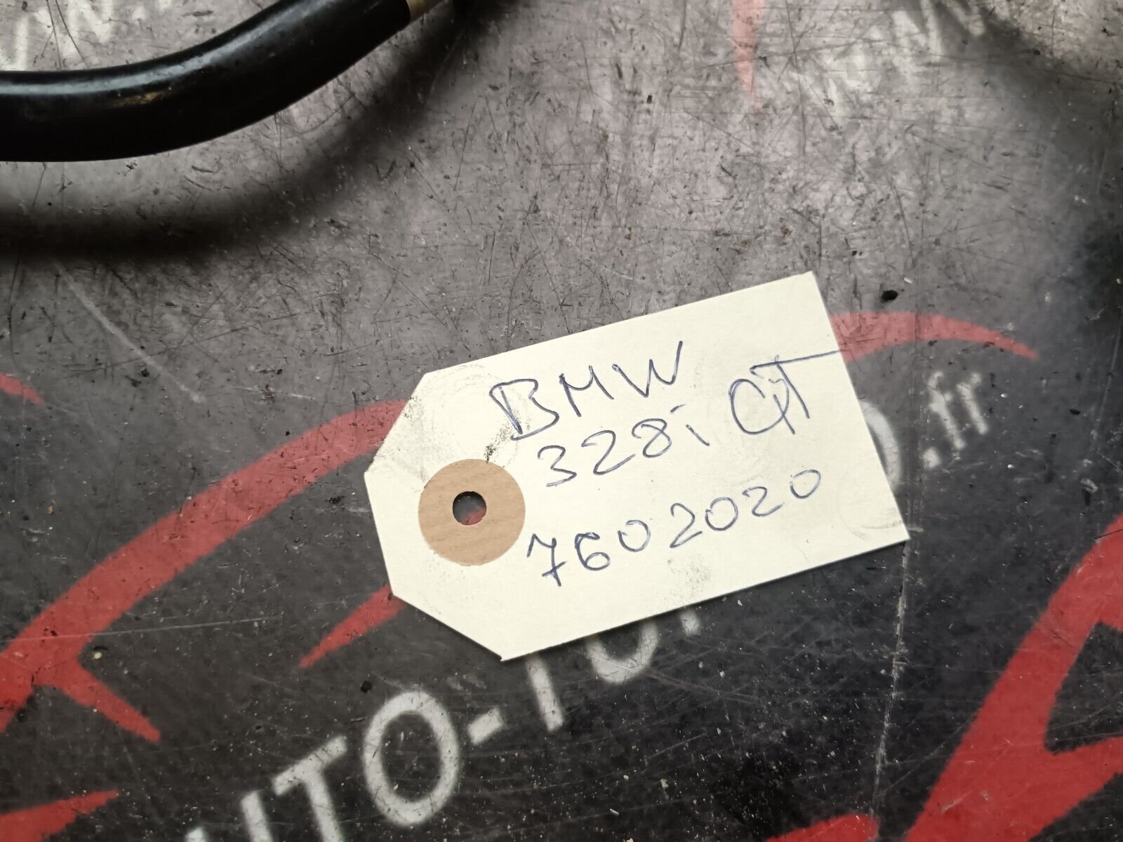 TUYAU D'ASPIRATEUR BMW 328i GT F34 REFERENCE: 7602020