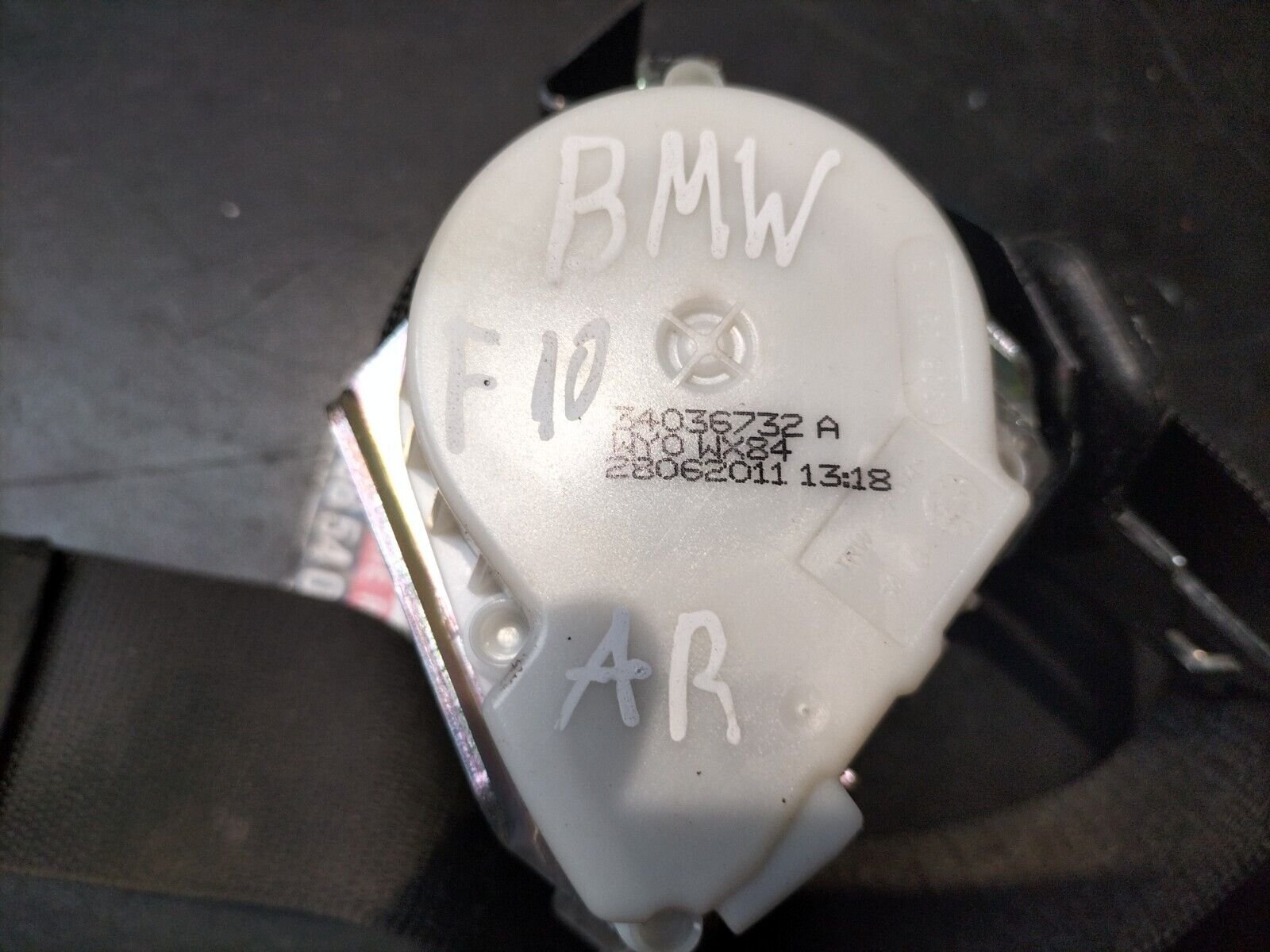 CEINTURE DE SECURITE ARRIERE CENTRALE  BMW F10 916324105