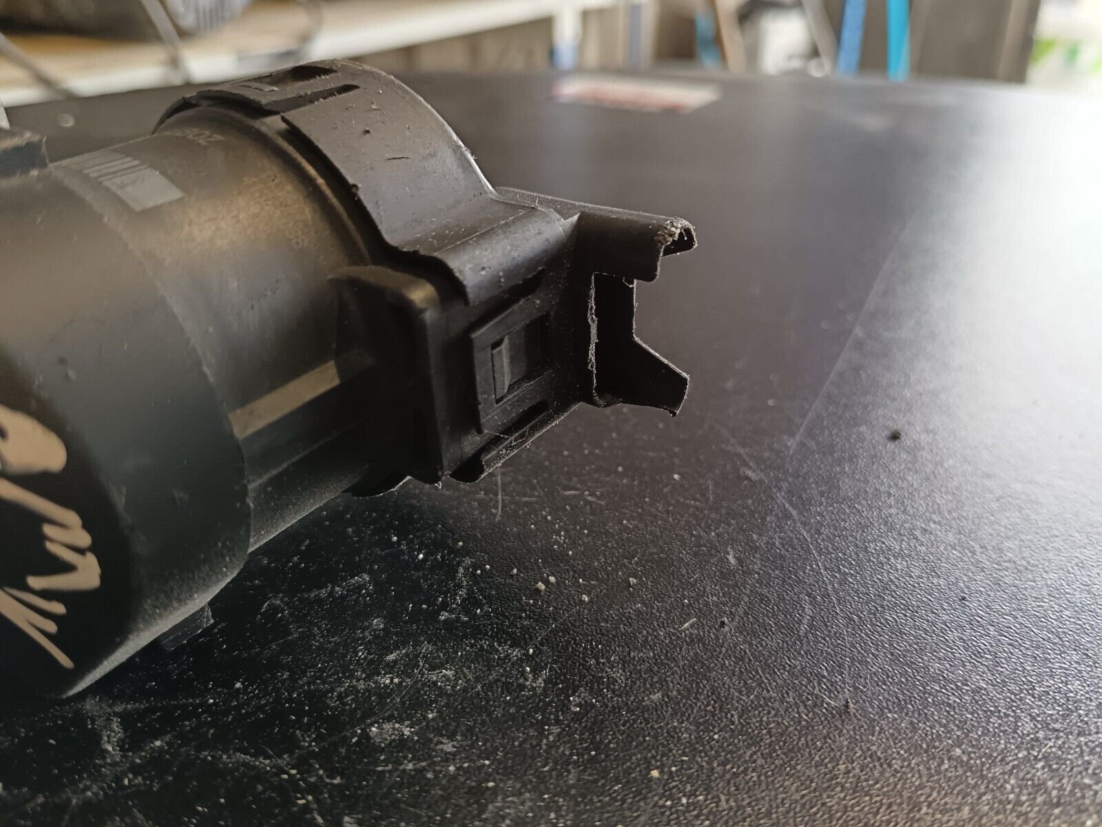 VANNE EGR BMW SERIE 1 E87 118i REFERENCE: 7563241