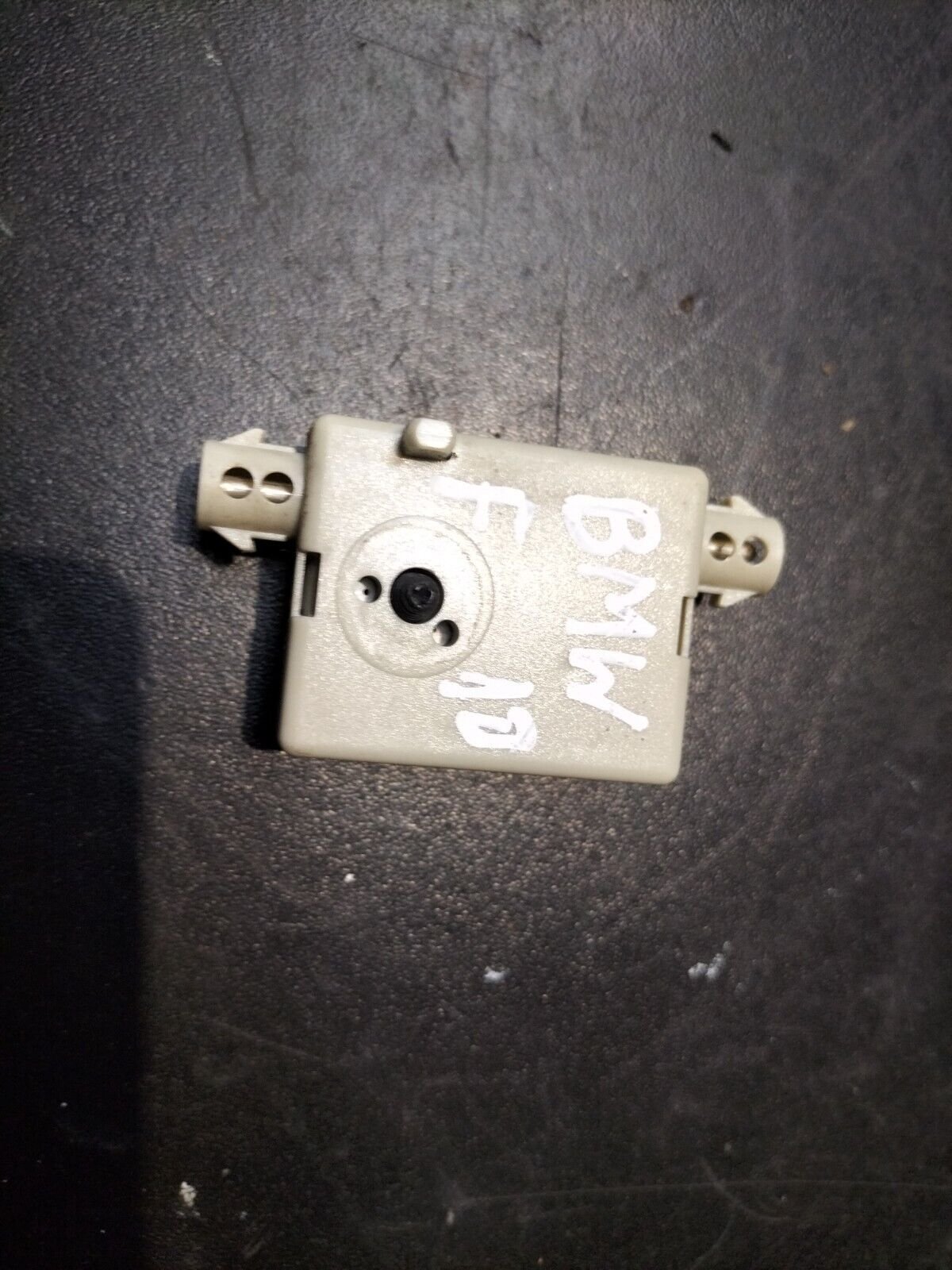 TRAP CIRCUIT  ANTENNE  BMW F10 21367510 , 911826206