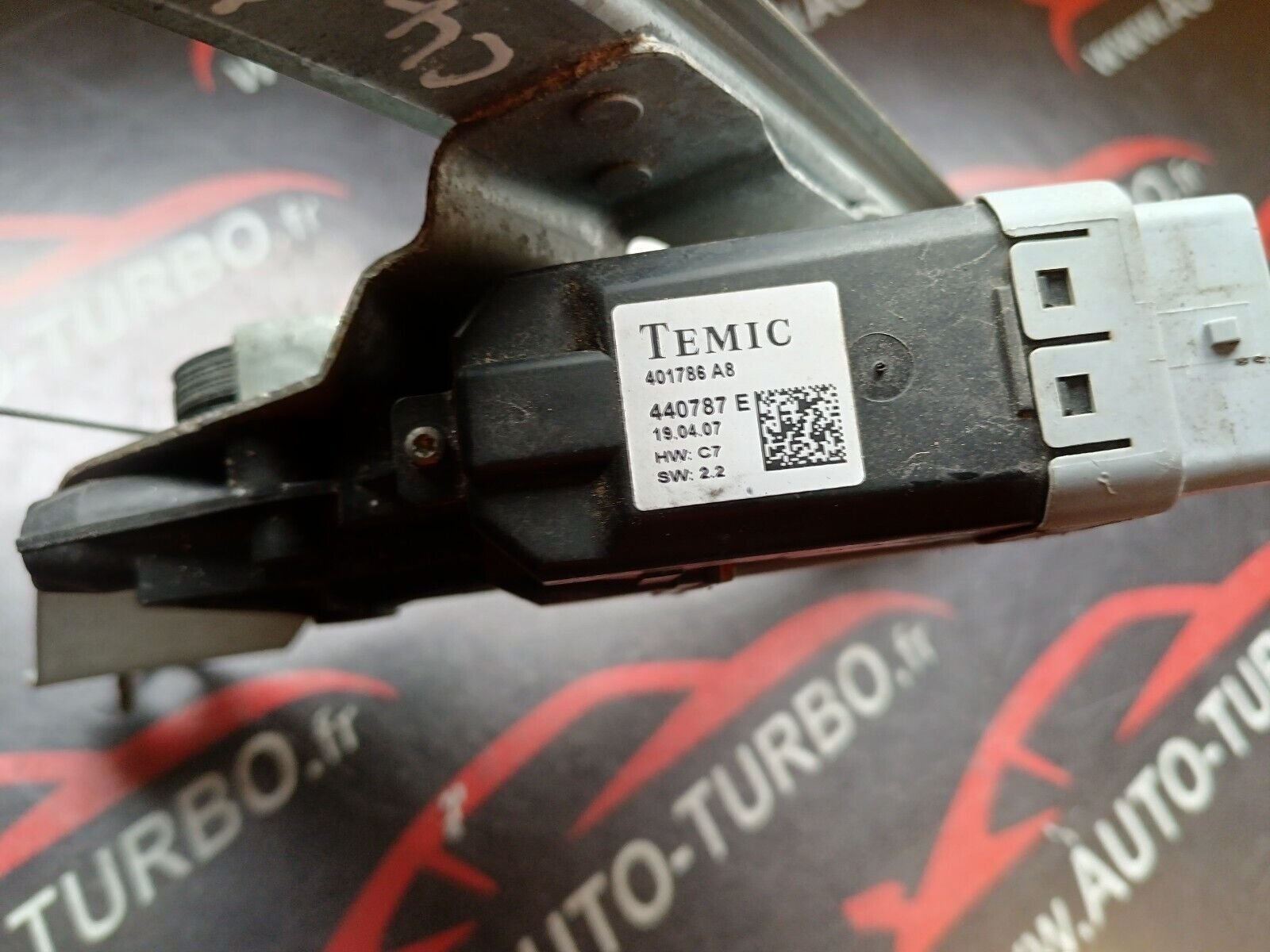 MECHANISME LEVE VITRE ARRIERE DROIT CITROEN C4 PICASSO REFERENCE: 401786