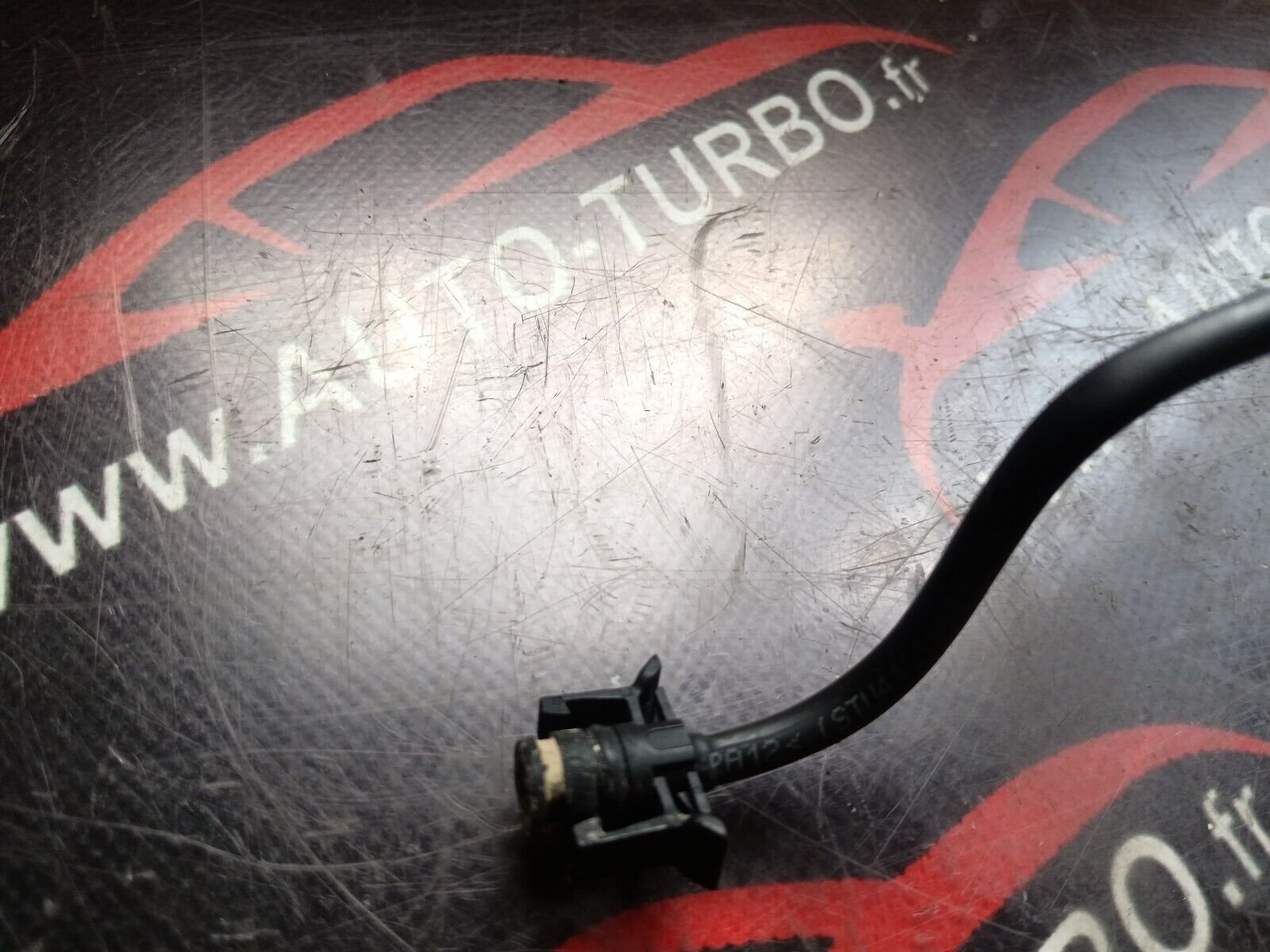 TUYAU CONDUIT CITROEN C4 1.6VTI 90CH COUPE REFERENCE: STU4101040