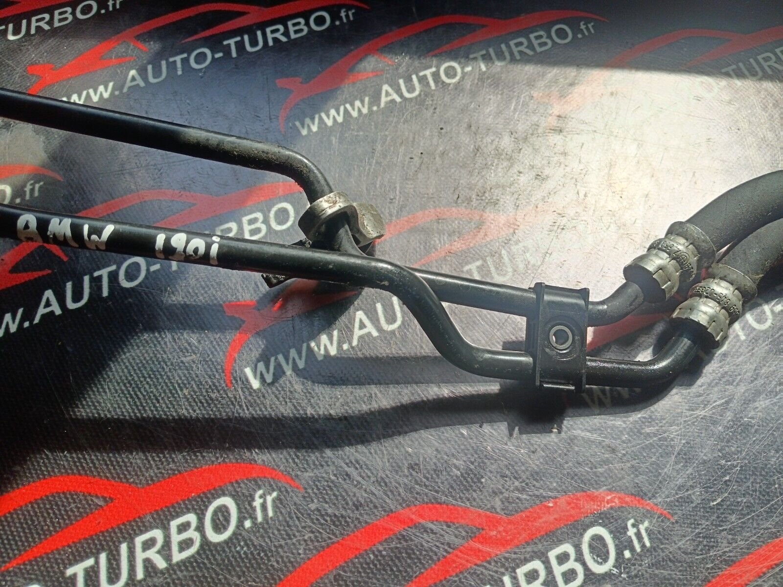 TUYAU BMW SERIE 1 120i REFERENCE: 7559846