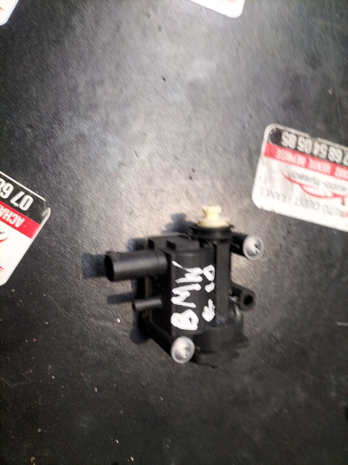 SERVOMOTEUR BOUSCHON DE RESERVOIR  BMW F10 7200674-02