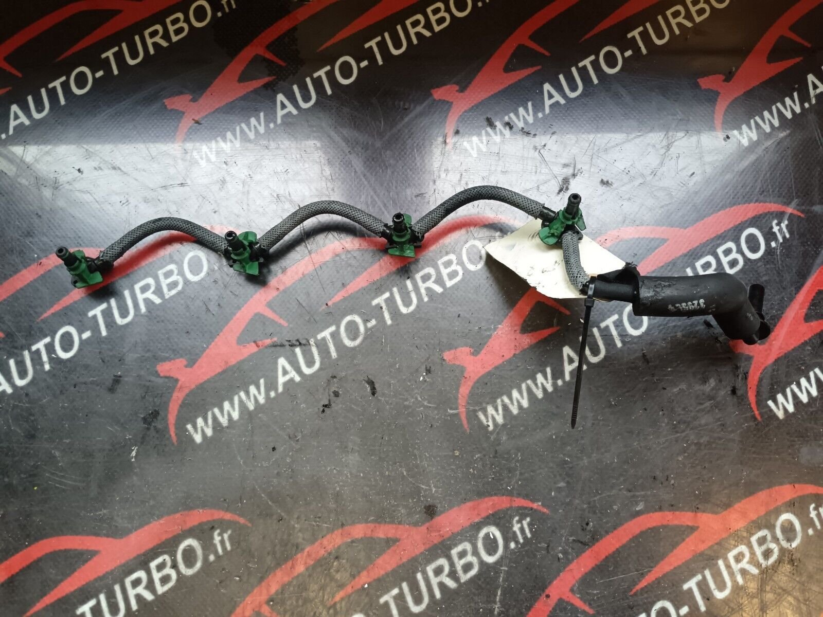 TUYAU DE CONDUIT DE RETOUR CARBURANT PEUGEOT 2008 1.6eHDI